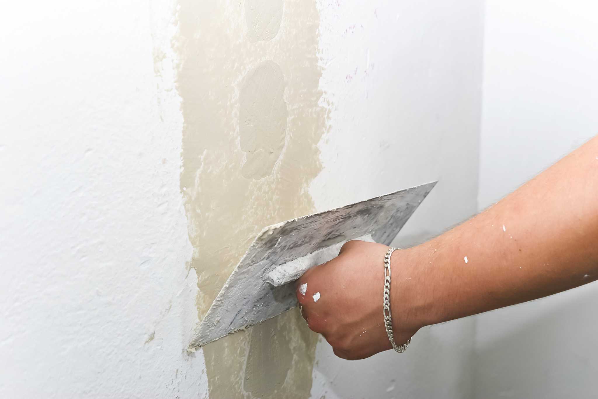 How to Remove Plastic Wall Hangers