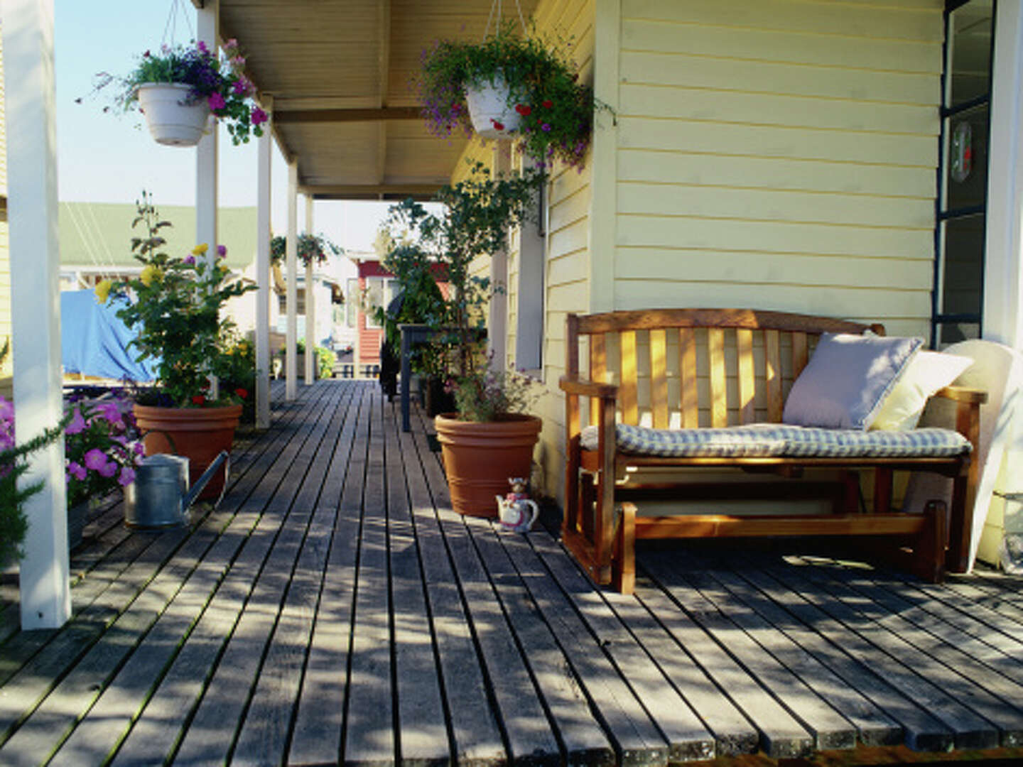 How to Install Indoor/Outdoor Carpeting on a Wood Deck