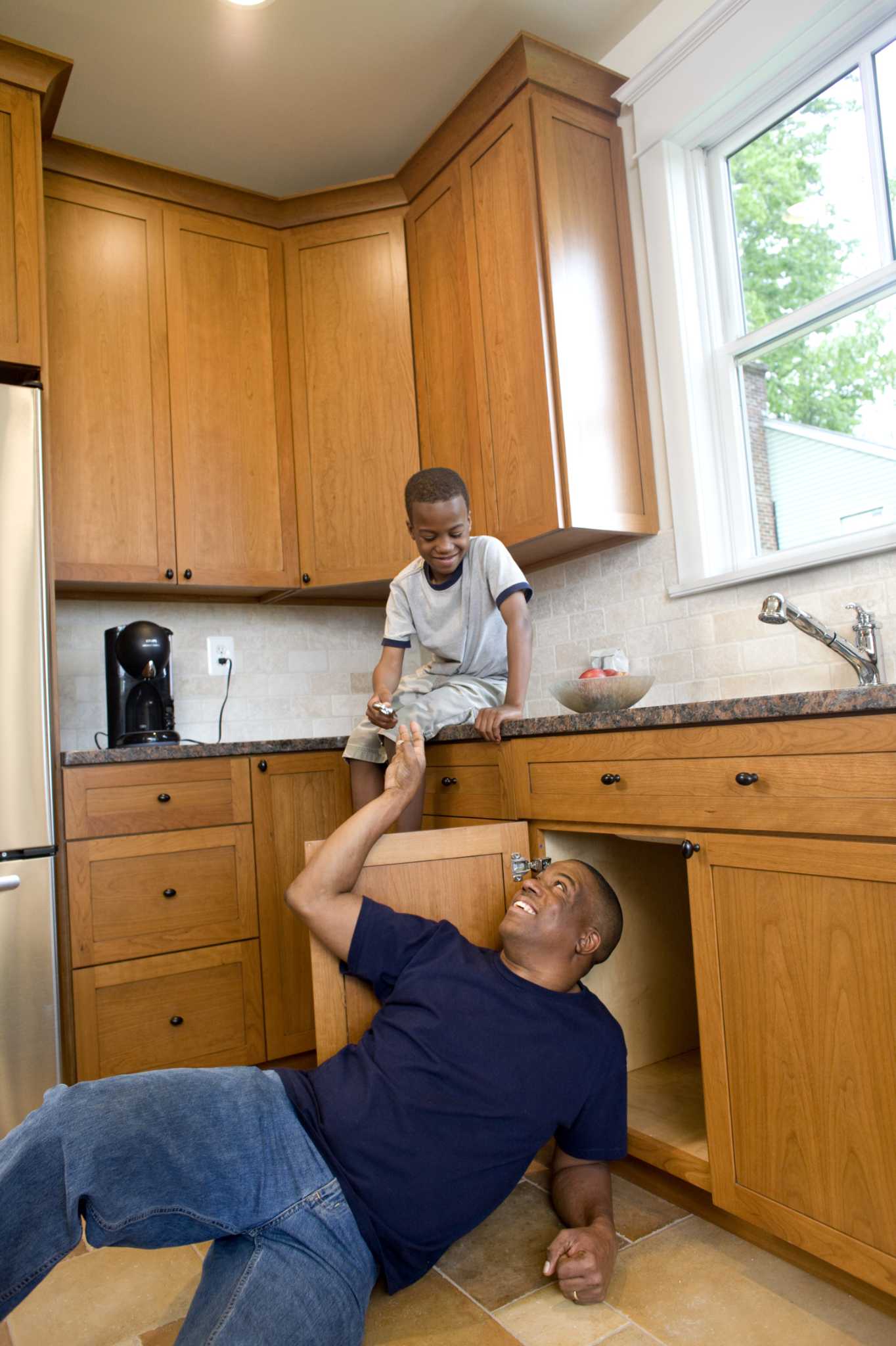 How to Remove Undermount Kitchen Sinks