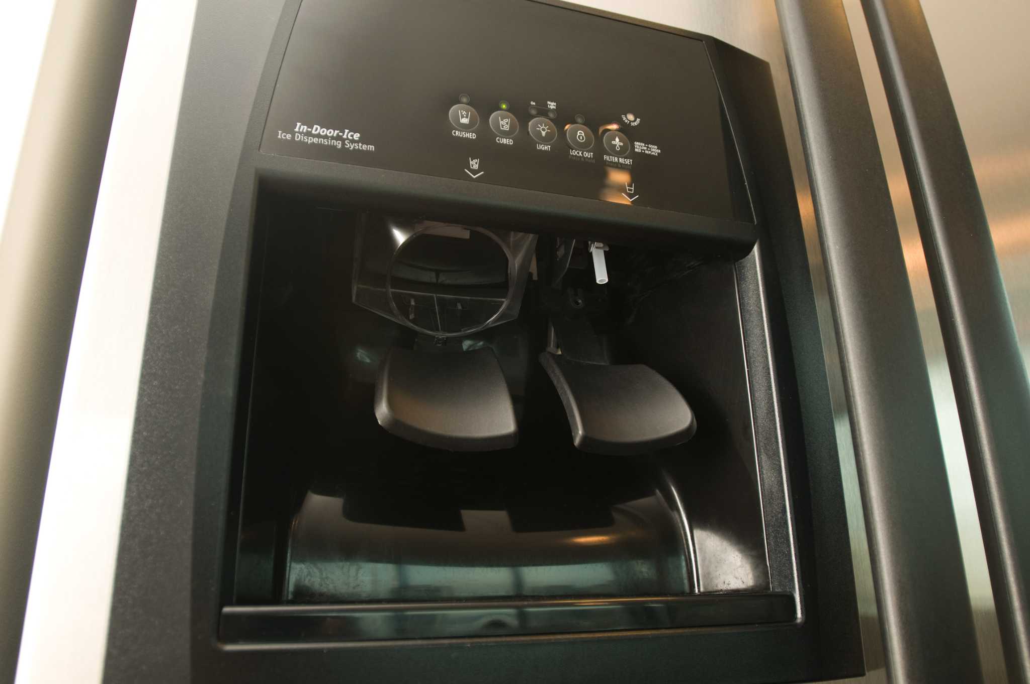 Why Does the Ice Maker Smell? How to Fix It - A to Z Appliance Service