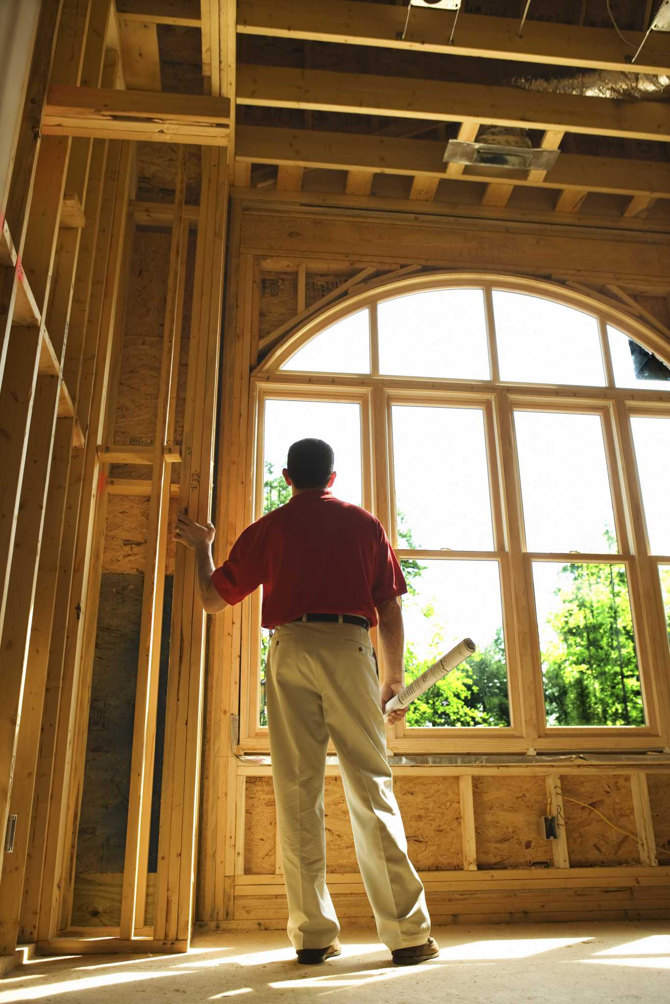 How to Install Molding on Arched Windows