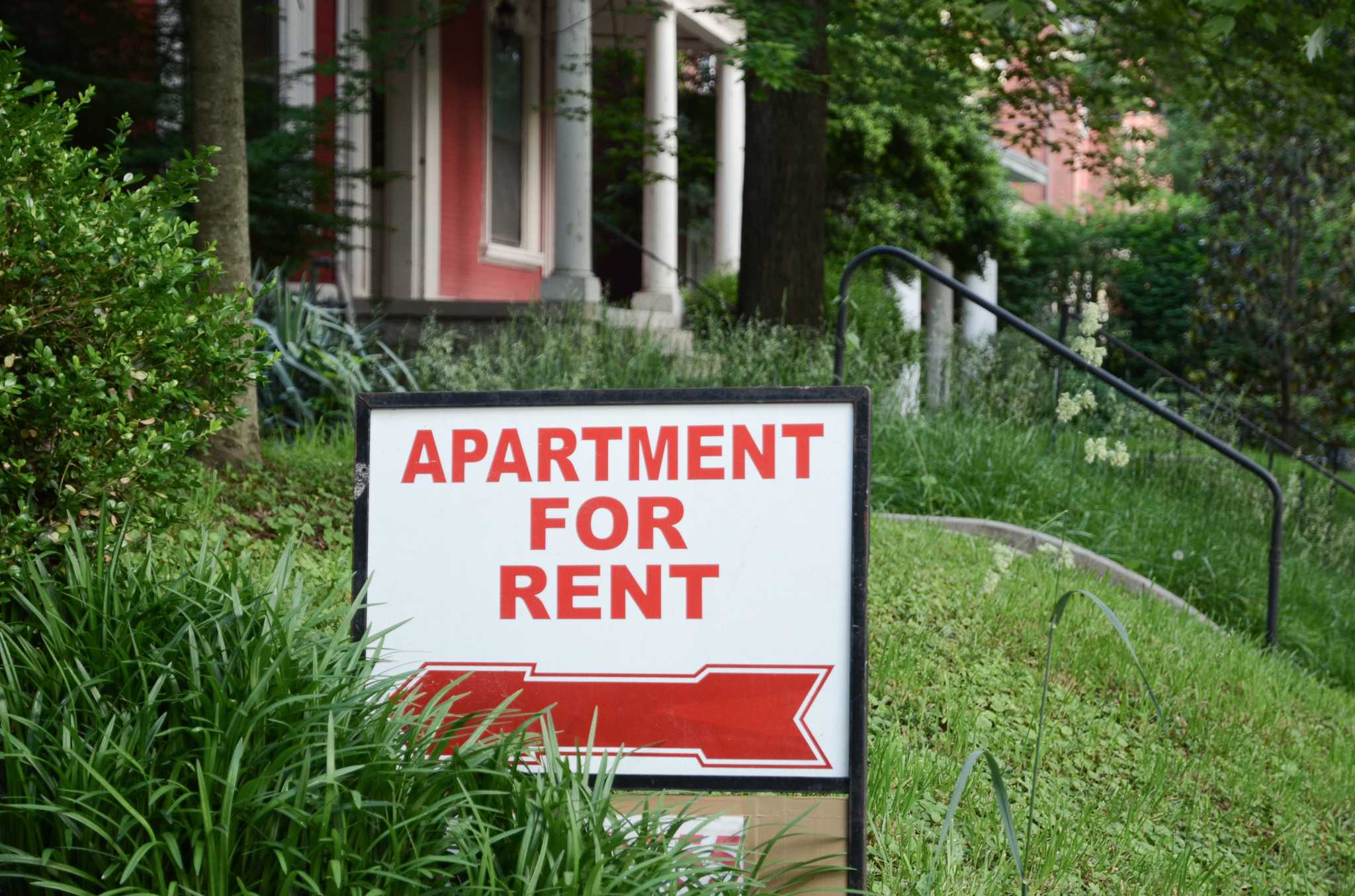 How to Rent an Apartment With an Eviction