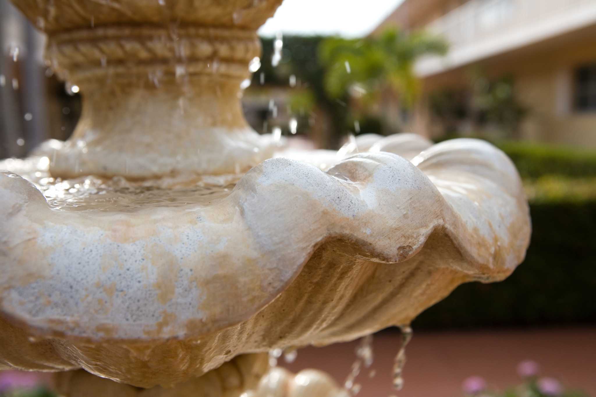 How to Repair Cracks in an Outdoor Fountain