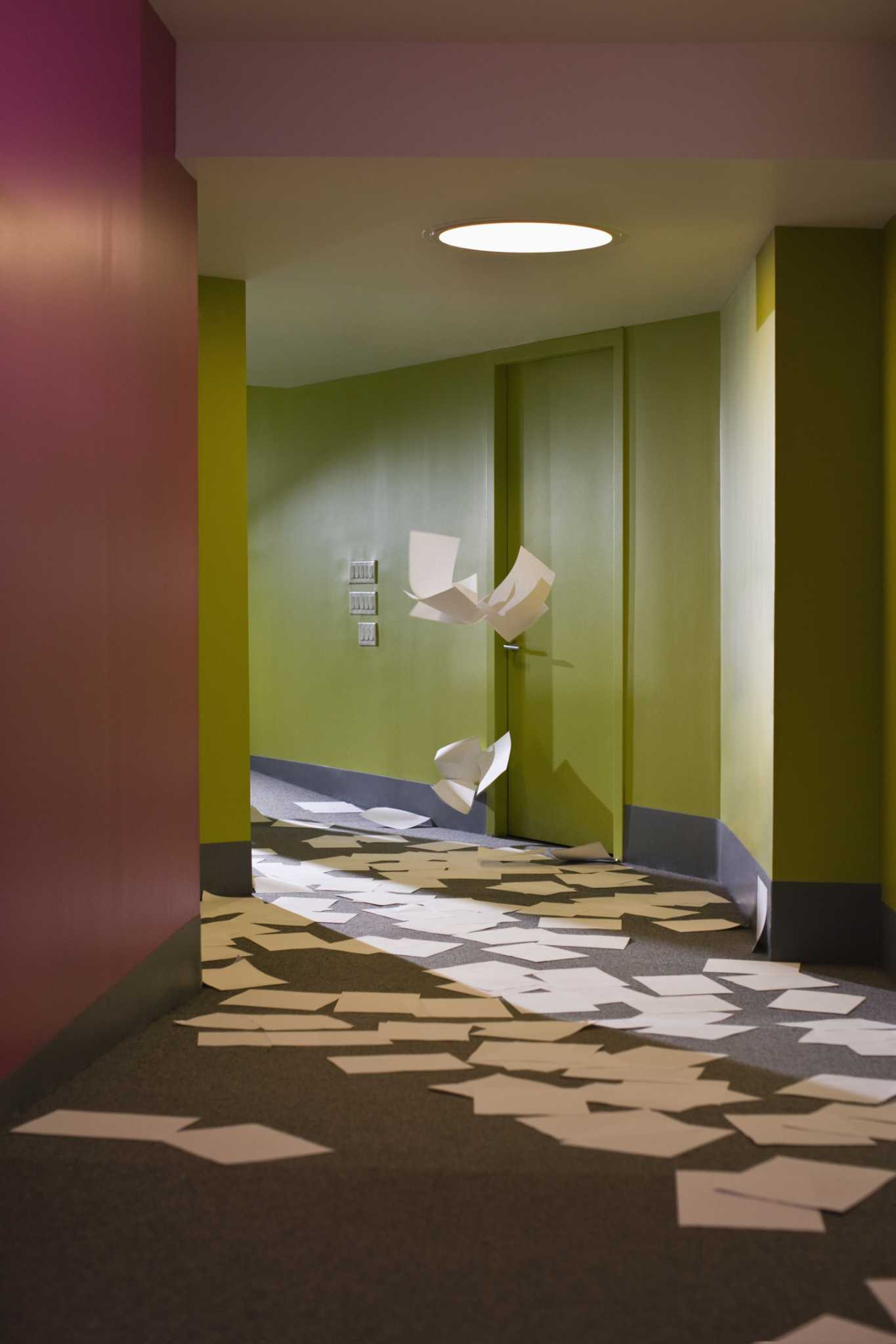 How to Insulate Around Can Lights