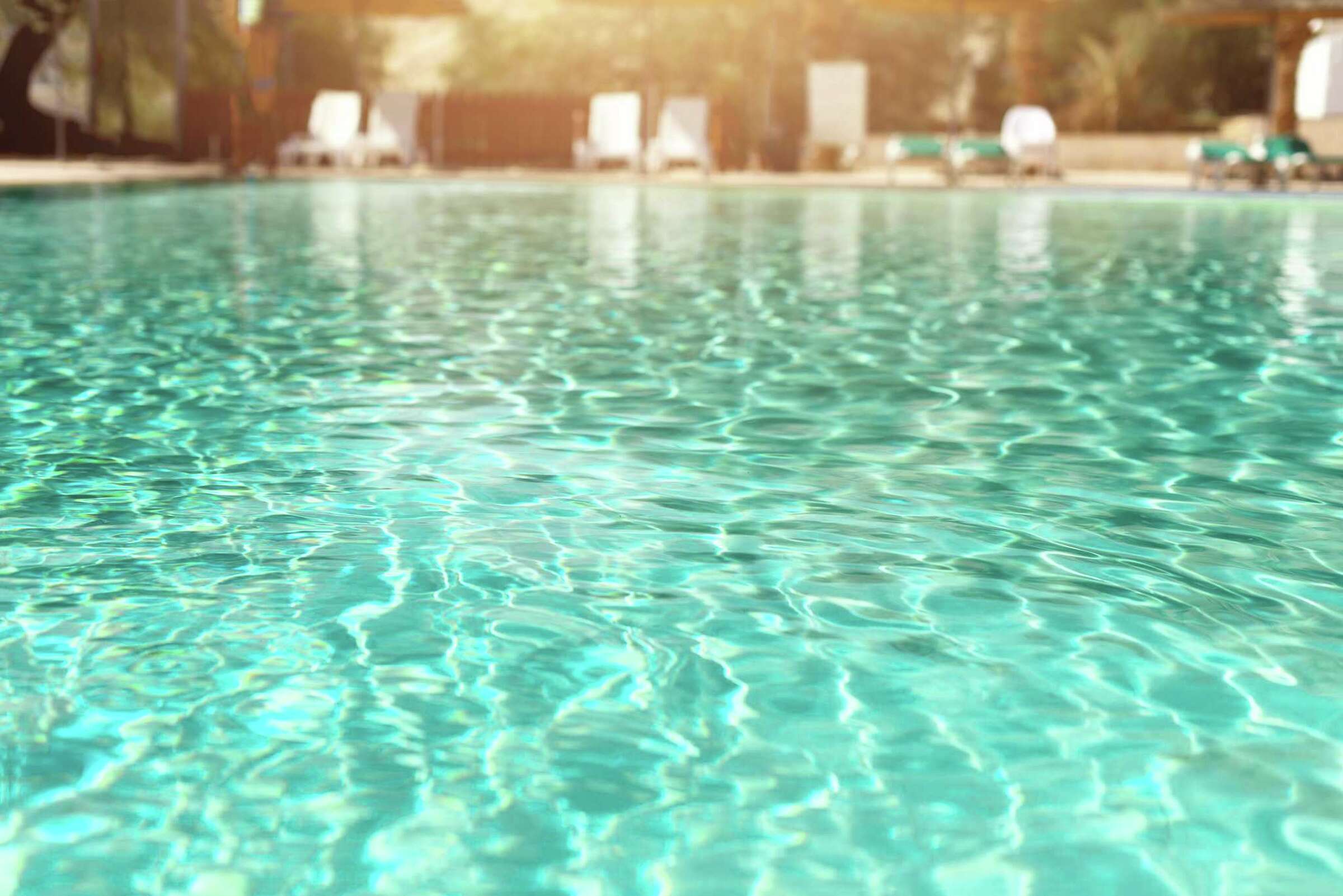 Swimming Pool Pump Turns on But Does Not Circulate Water