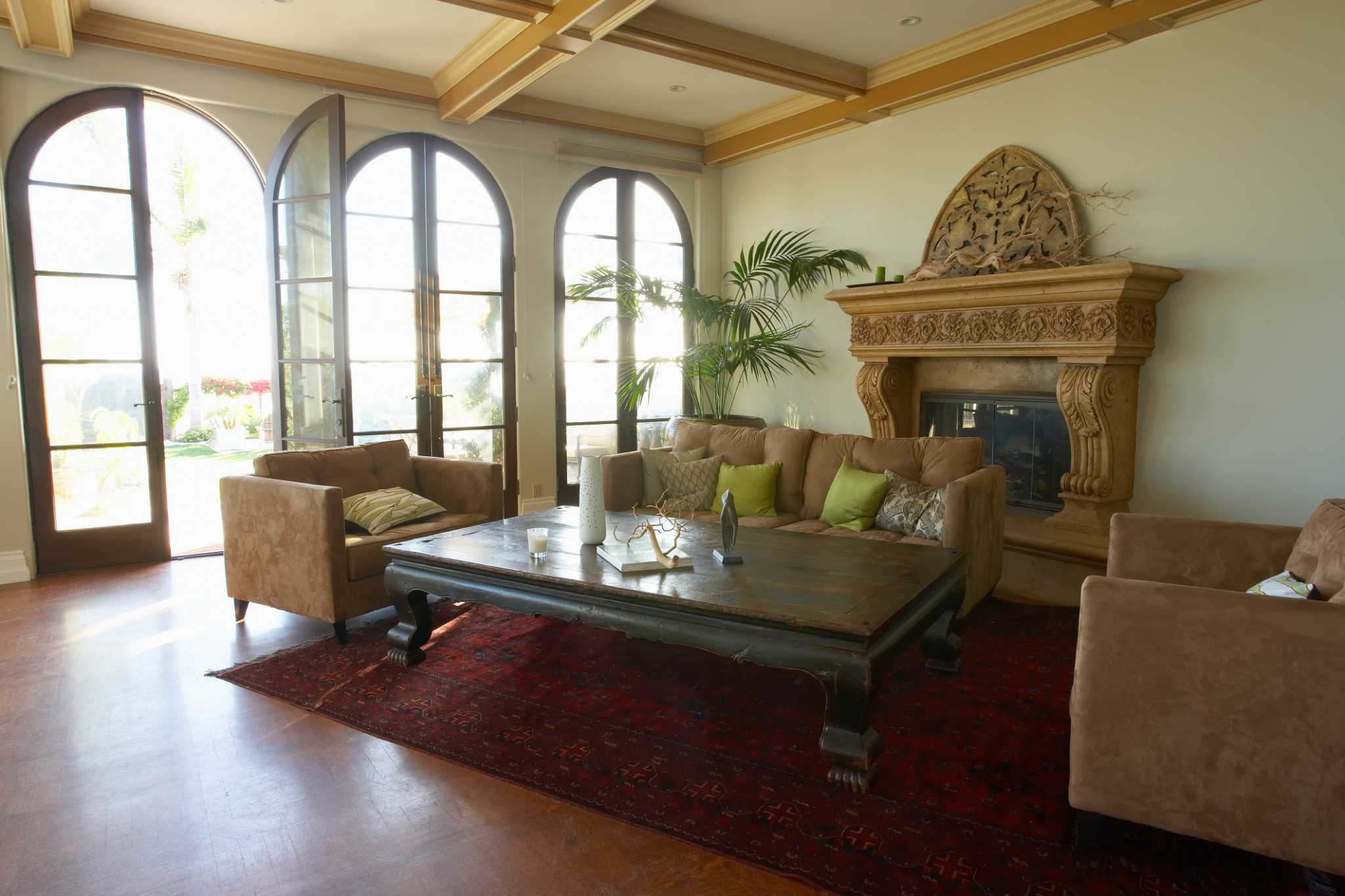 Interior Decorating With Natural Wood Trim