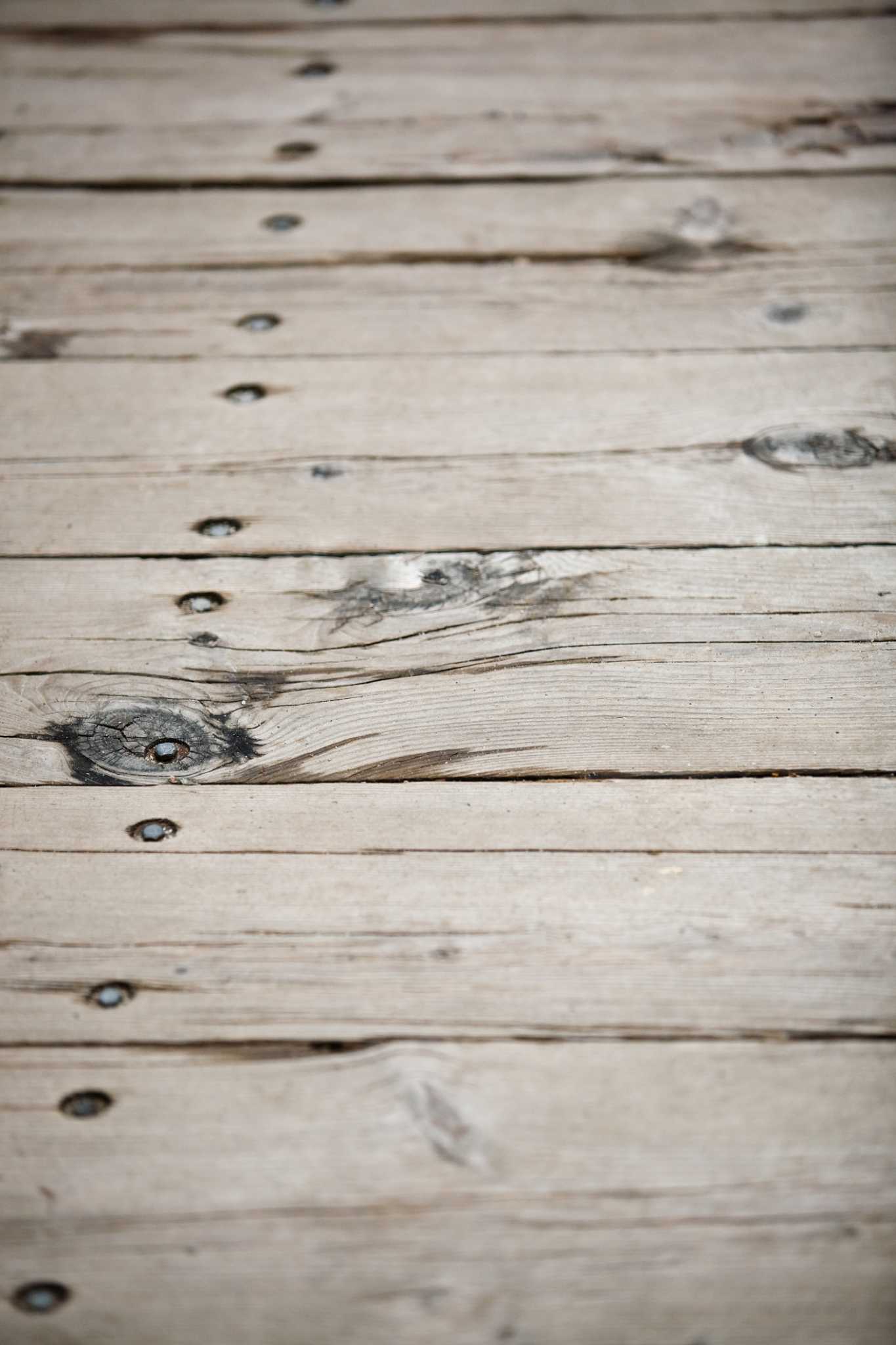 How to Repair Nail Holes in a Deck