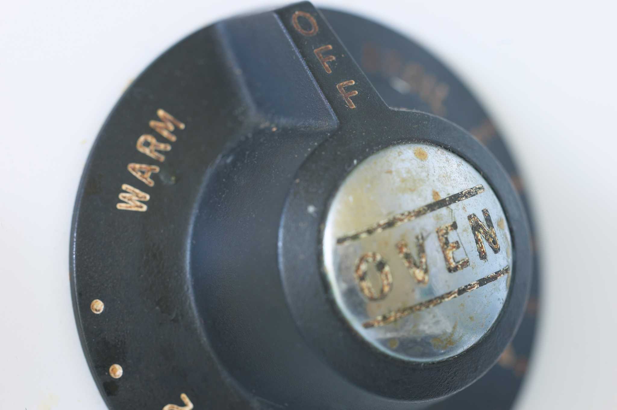 How to Repair a Stripped Oven Knob