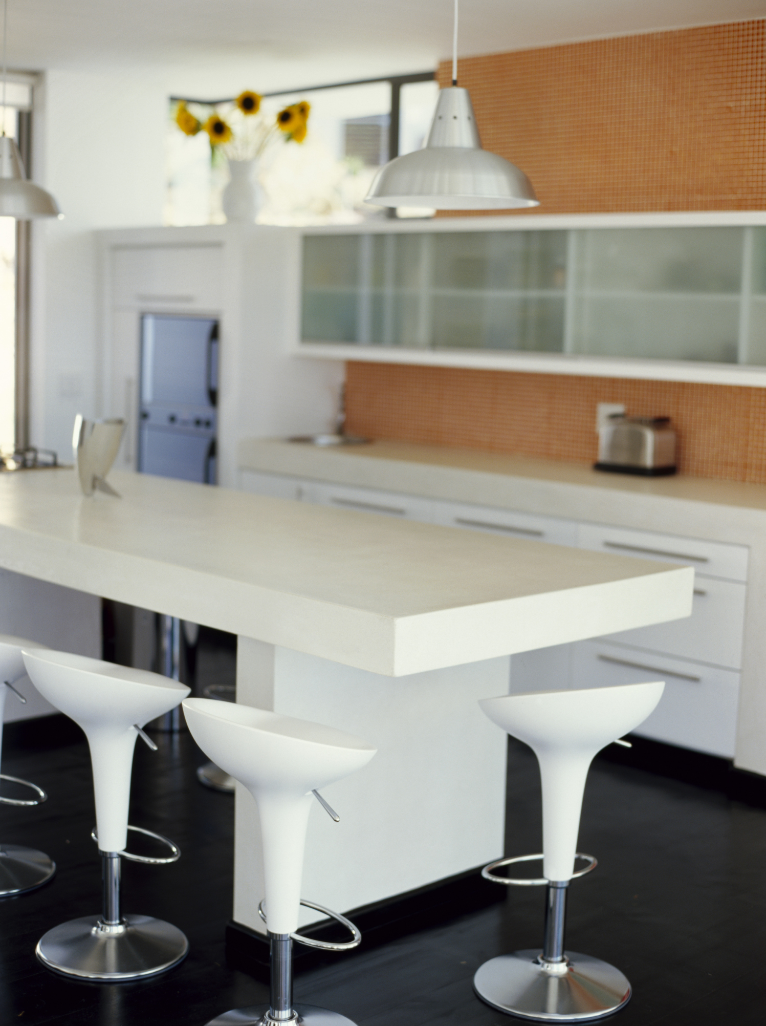 How to Replace Track Lighting Fixtures