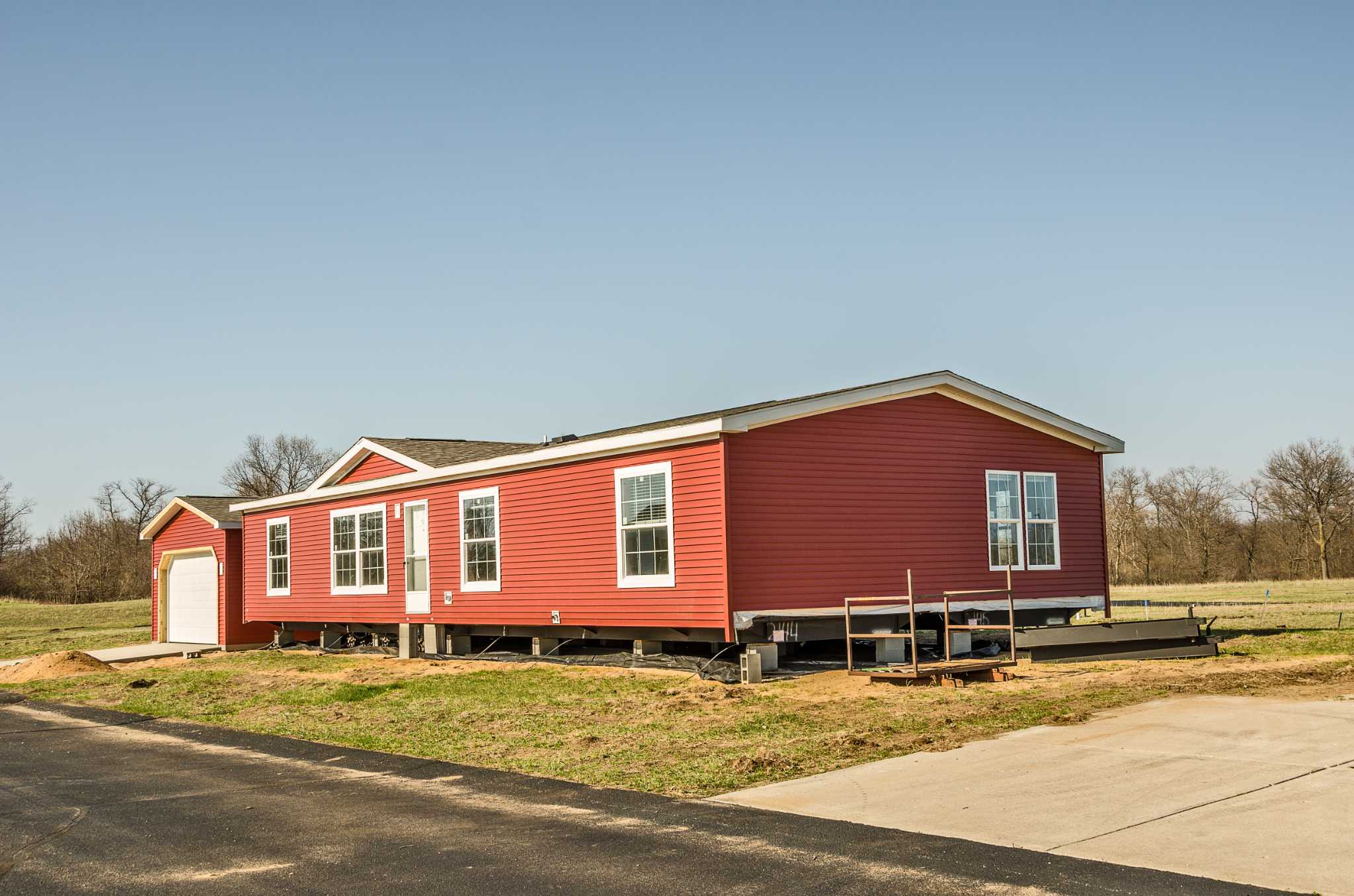What Is the Resale Value of a Manufactured Home Vs. a Stick Built Home?