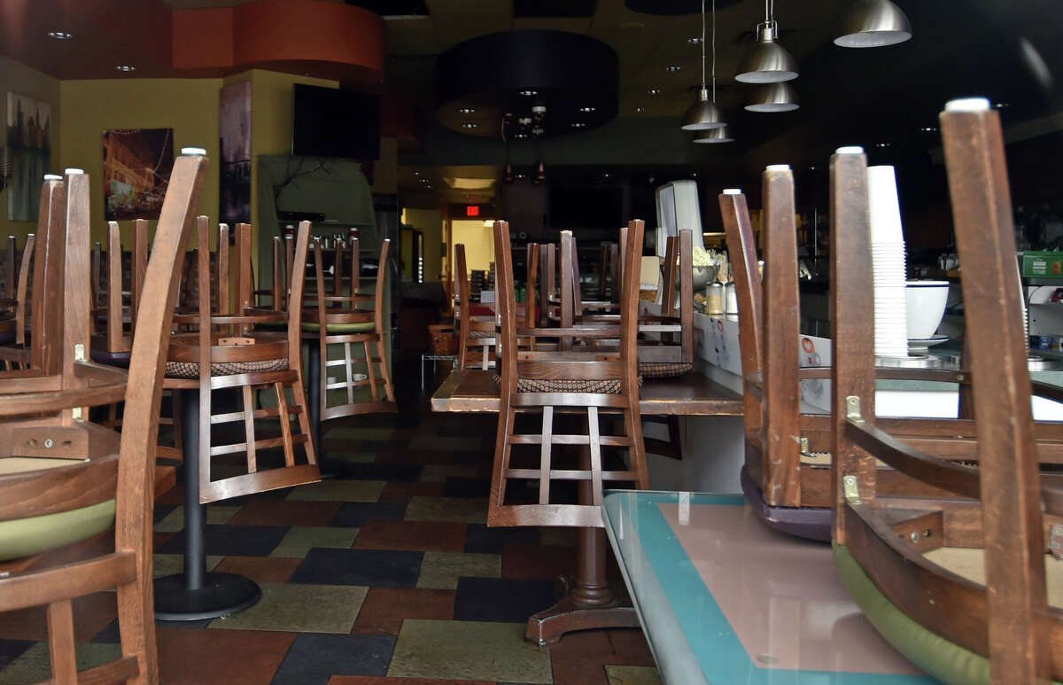 Pizza closes at Greenwich train station but stays in town