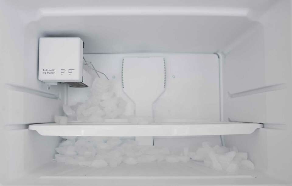 Manual Defrost vs. Frost Free Freezer Pros and Cons