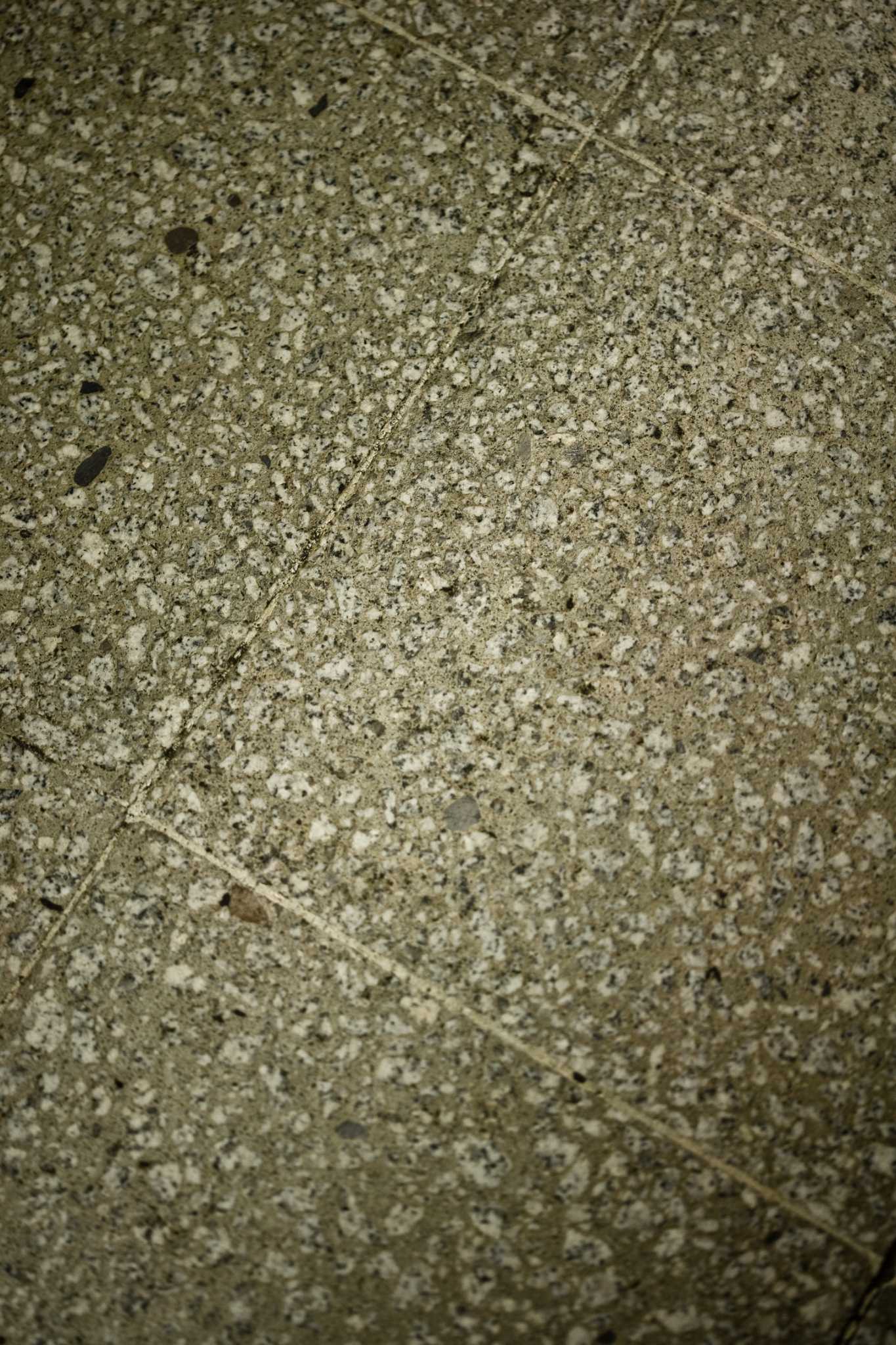 How to Seal a Concrete Floor for Tiling