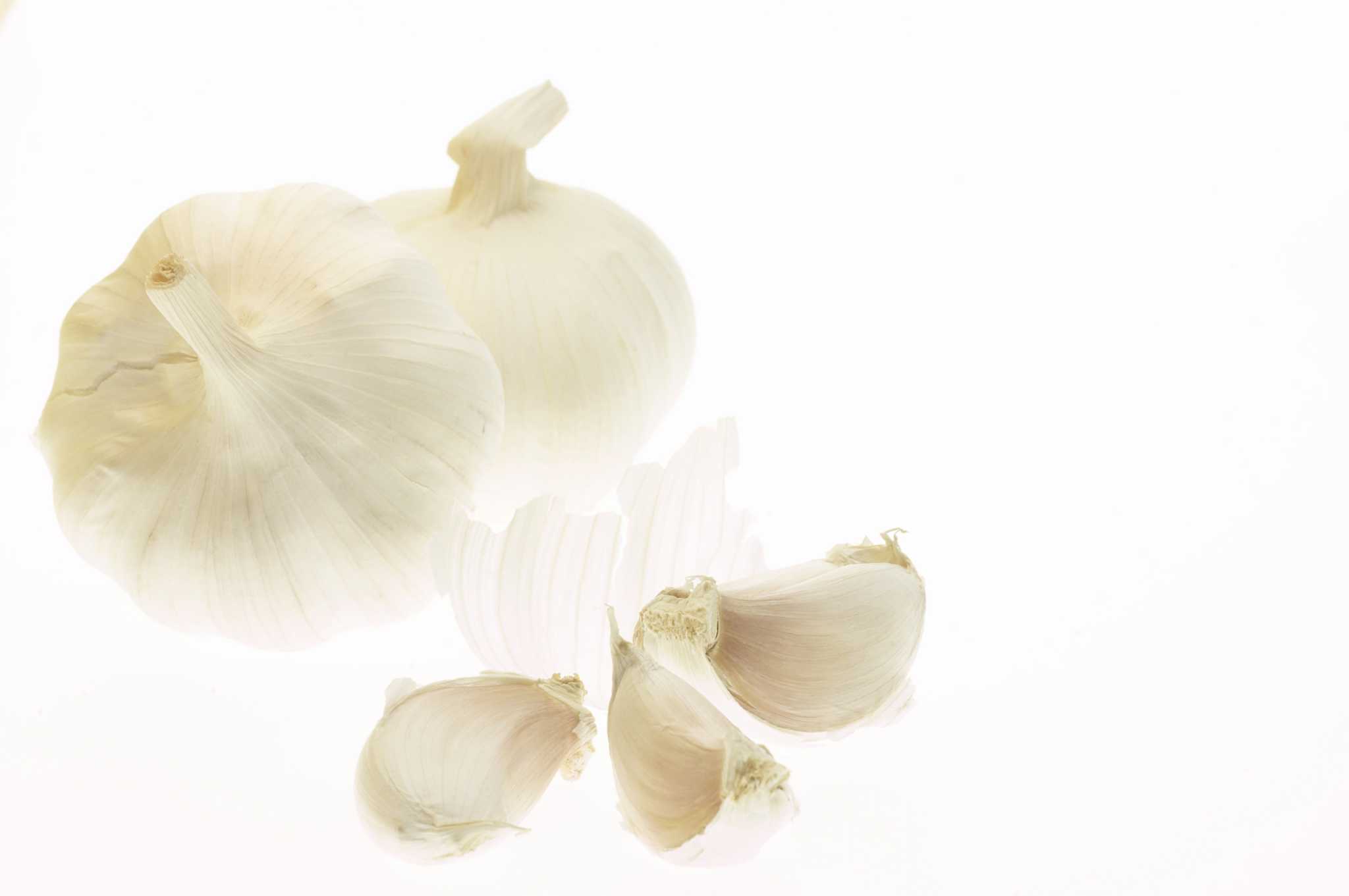 How to Separate Garlic Cloves for Planting