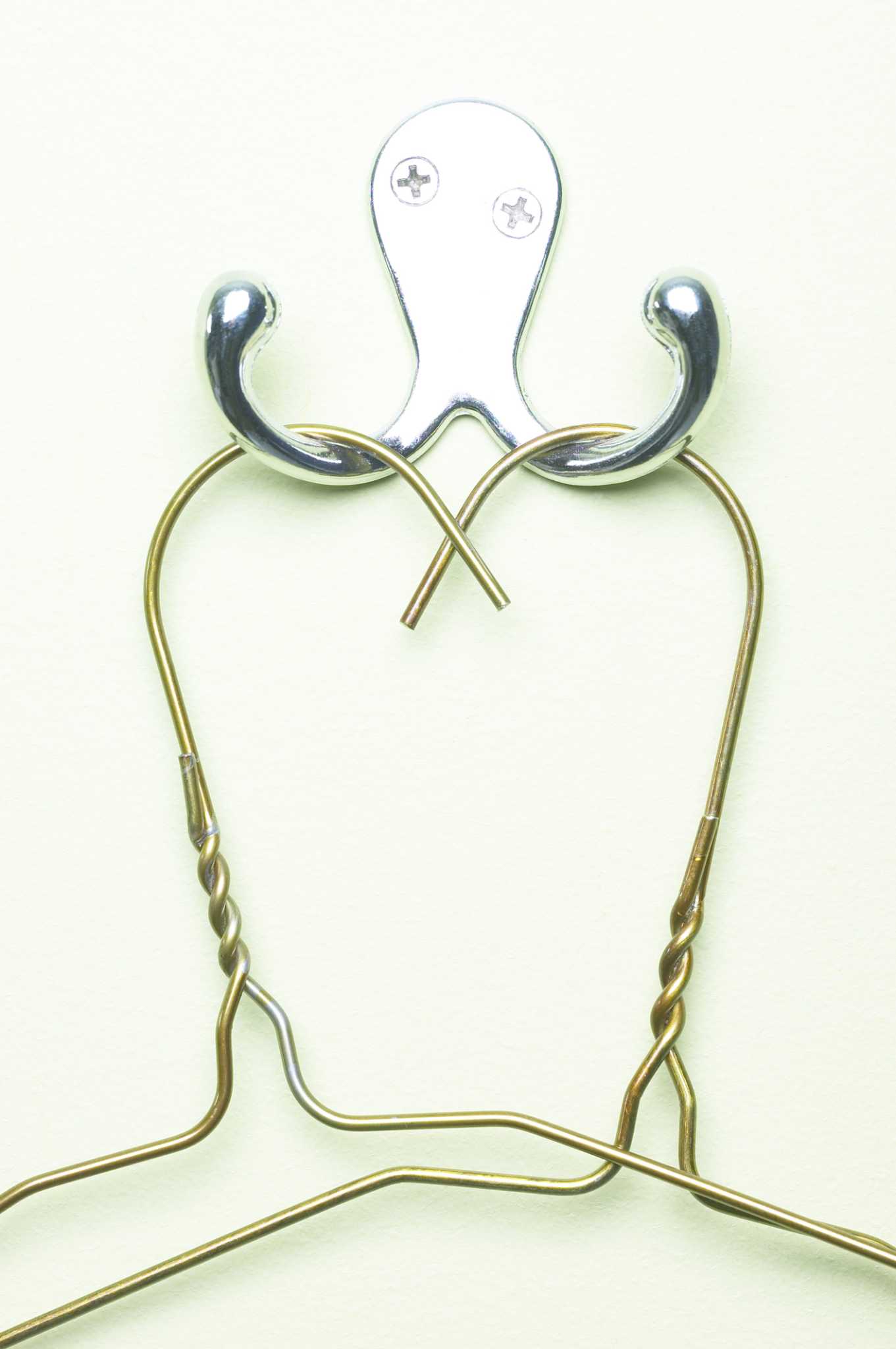 How to Make a NoSew Pleated Bed Skirt Using Velcro