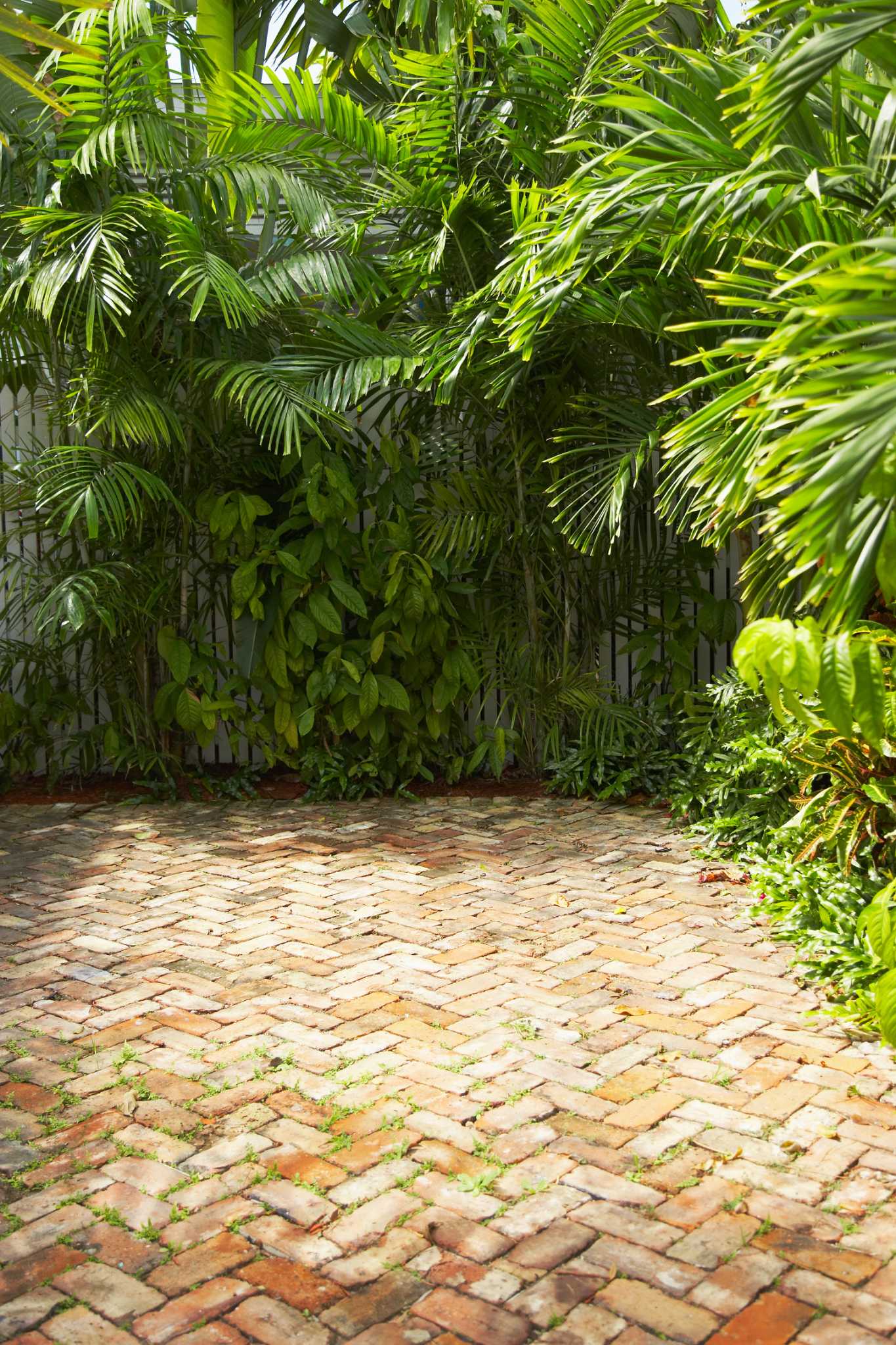 What Do You Put Between Pavers to Make Them Stable?