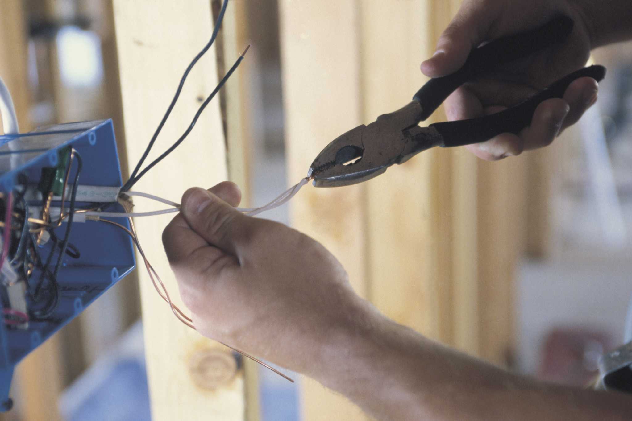 How to Insulate Your Wires - Nutech