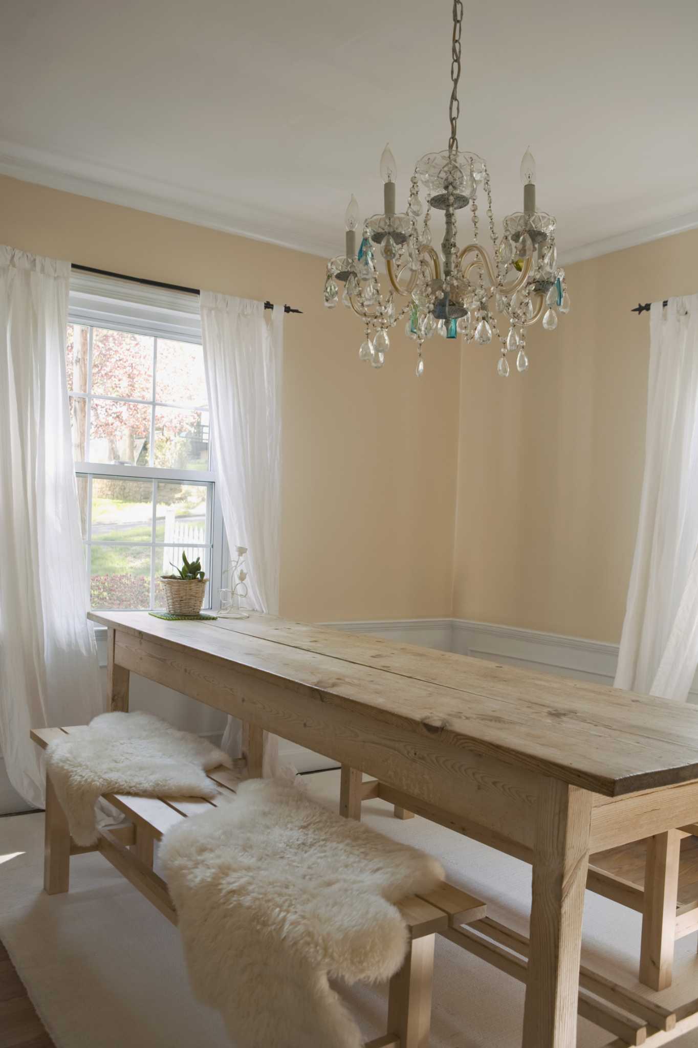 How to Mix Modern & Primitive Interiors