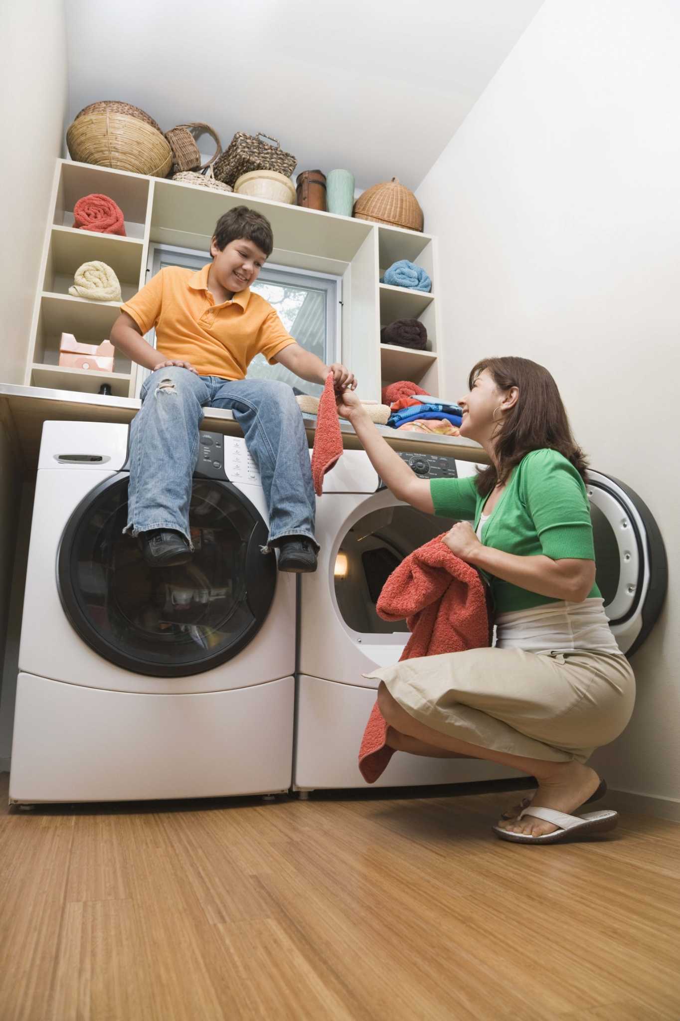 How to Move a Washer & Dryer Upstairs