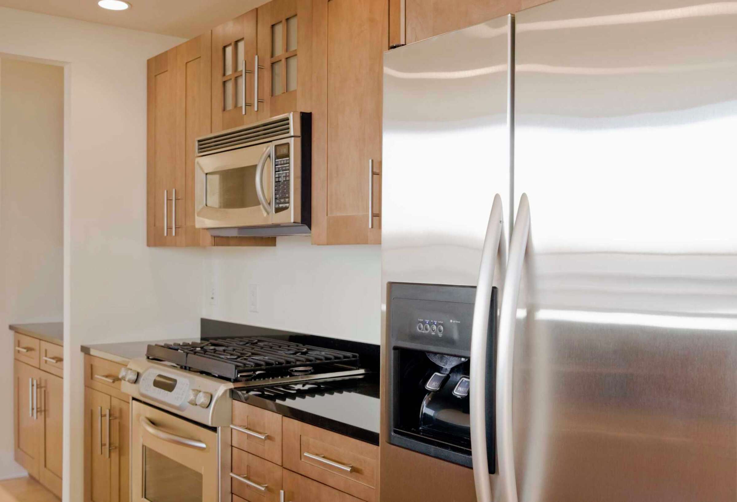 Is It Tax Deductible If I Finish a Basement for an Apartment Rental?