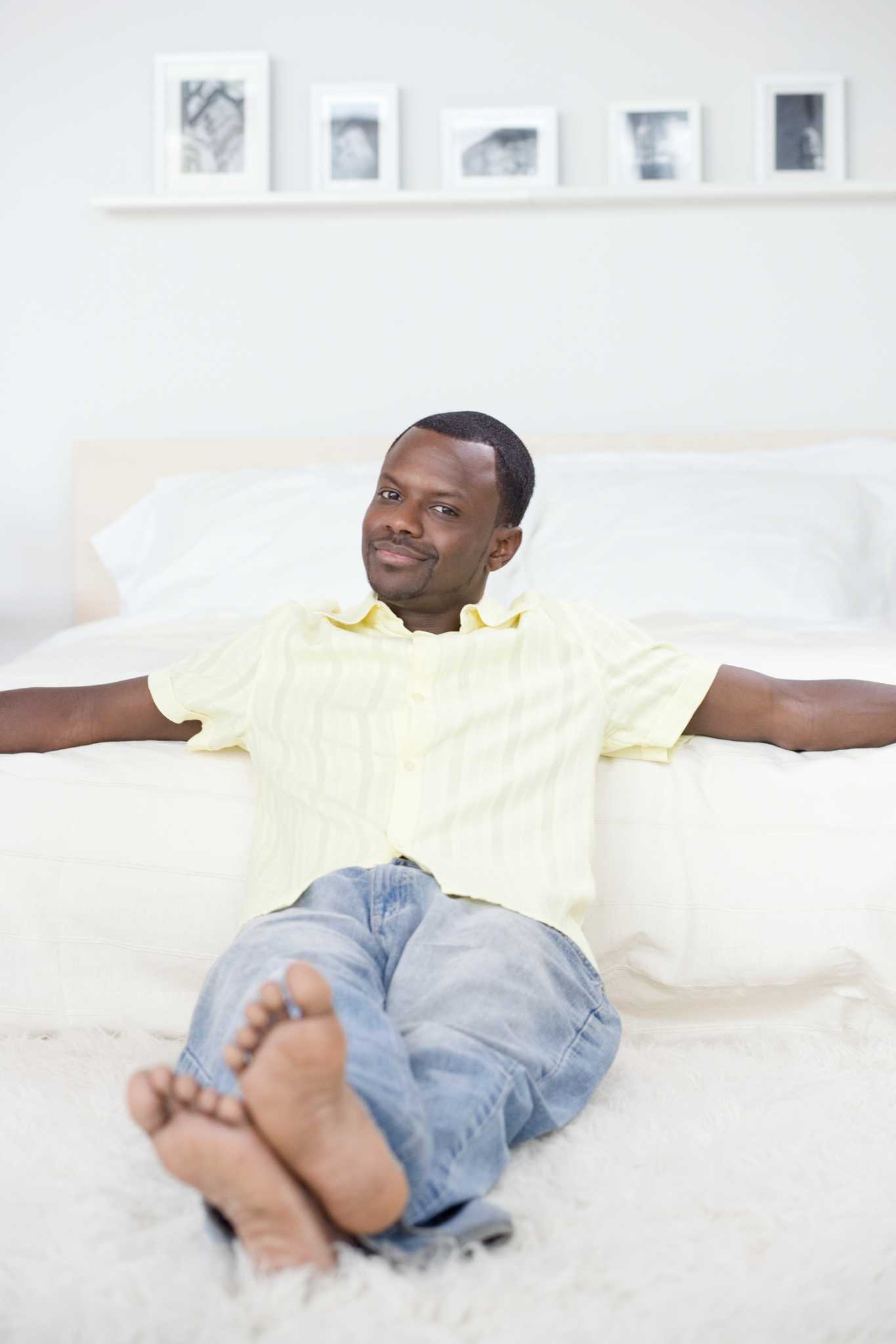 How to Get the Musty Odor Out of a Futon Mattress