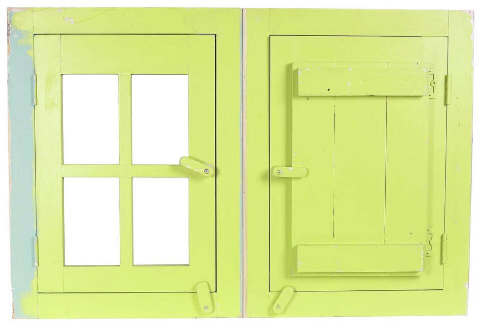 The Best Way to Clean Plantation Blinds