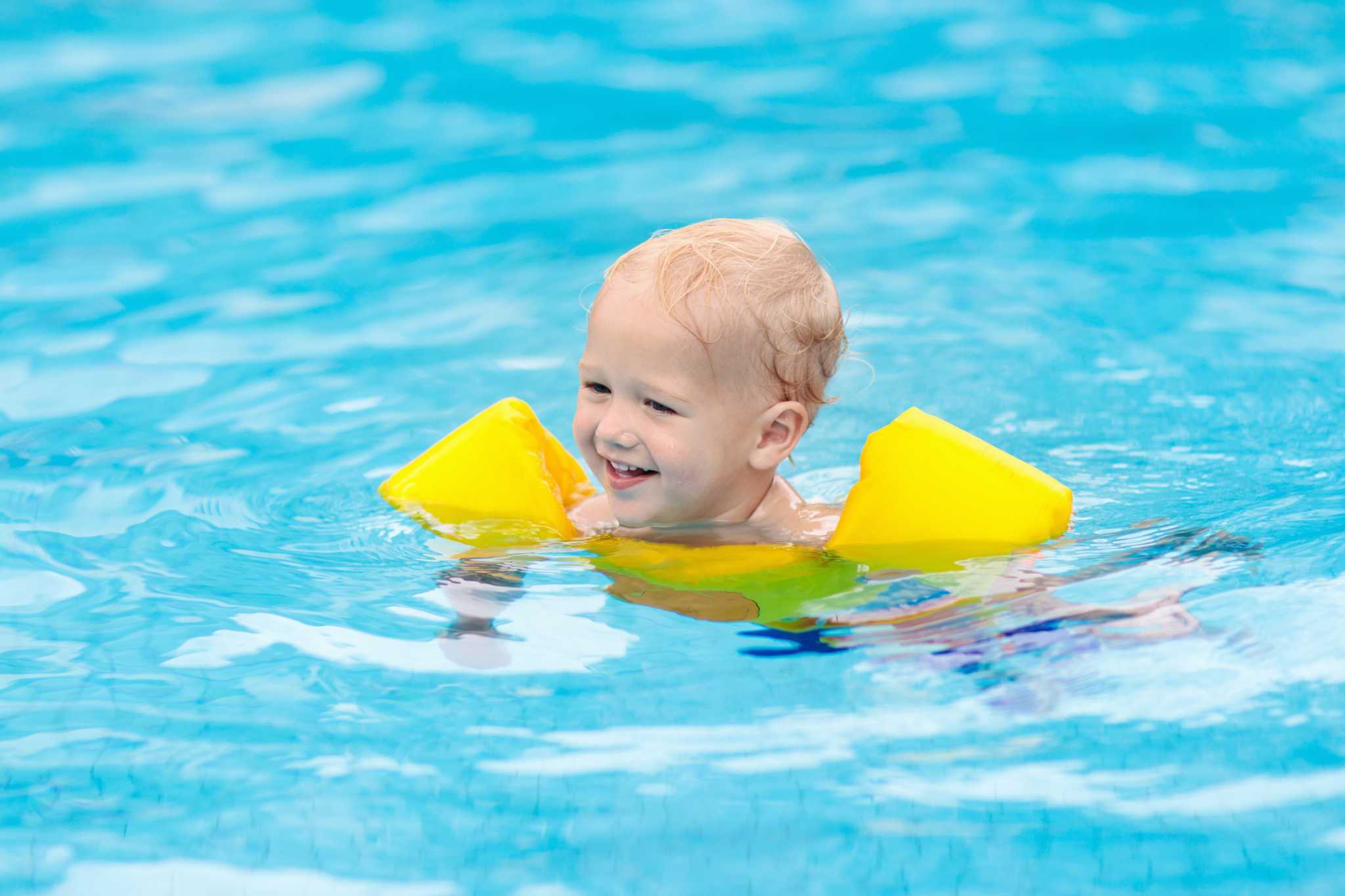 How to Get New Pool Water in Safe Swimming Condition