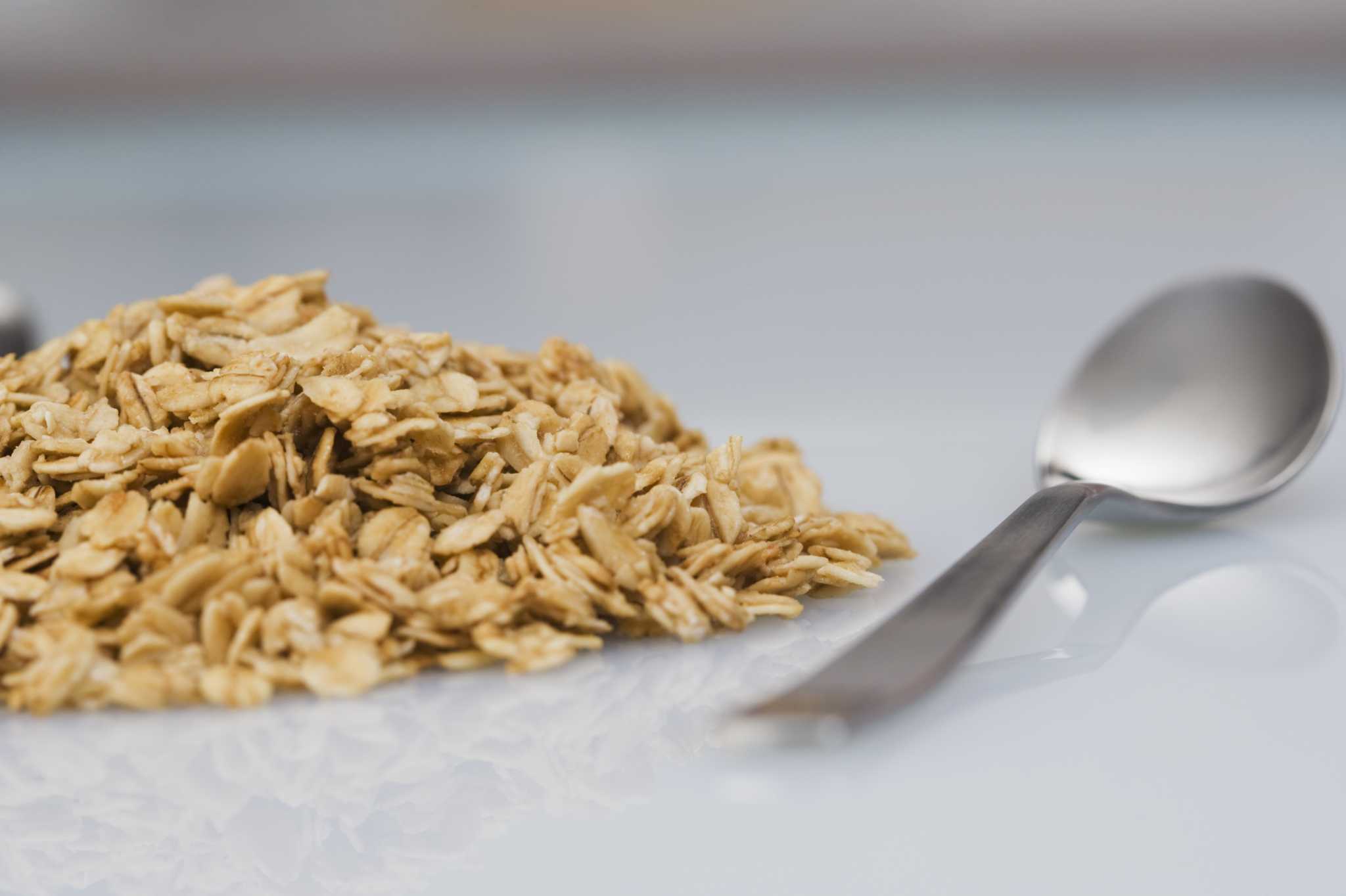 Does Oatmeal Kill Fire Ants?