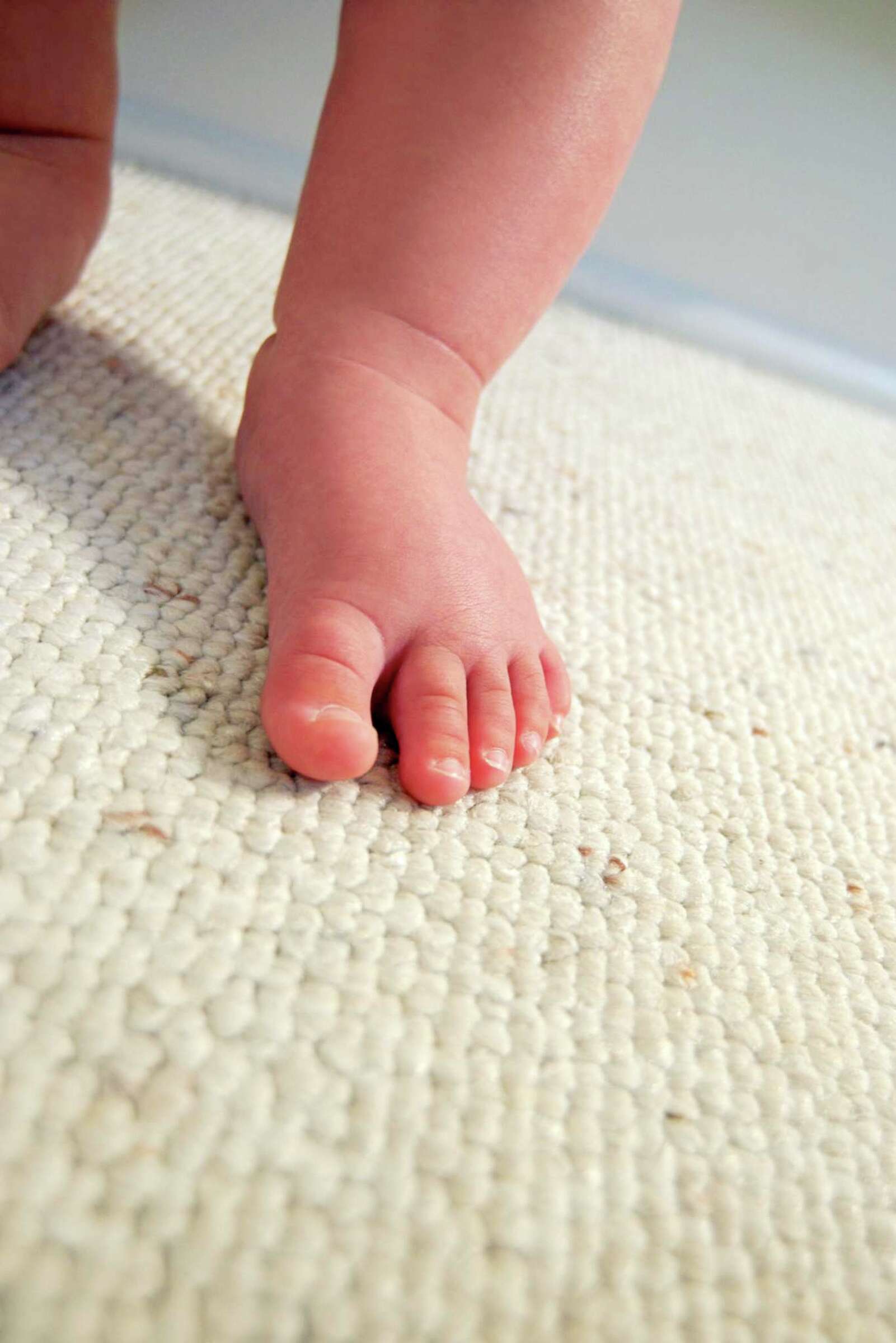 How to Operate a Dirt Devil Easy Steamer Carpet Shampooer