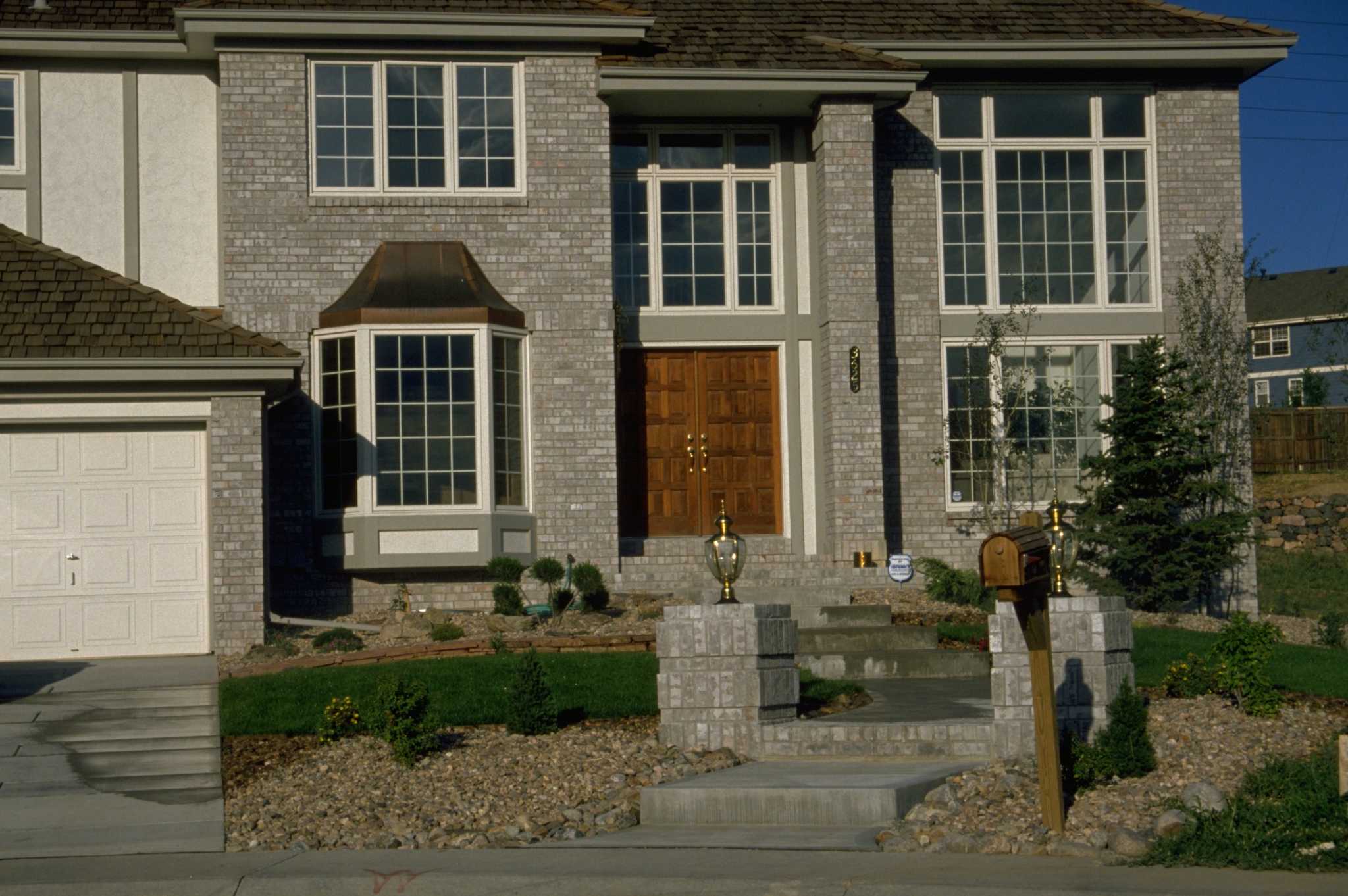 A Townhouse vs. a Detached House