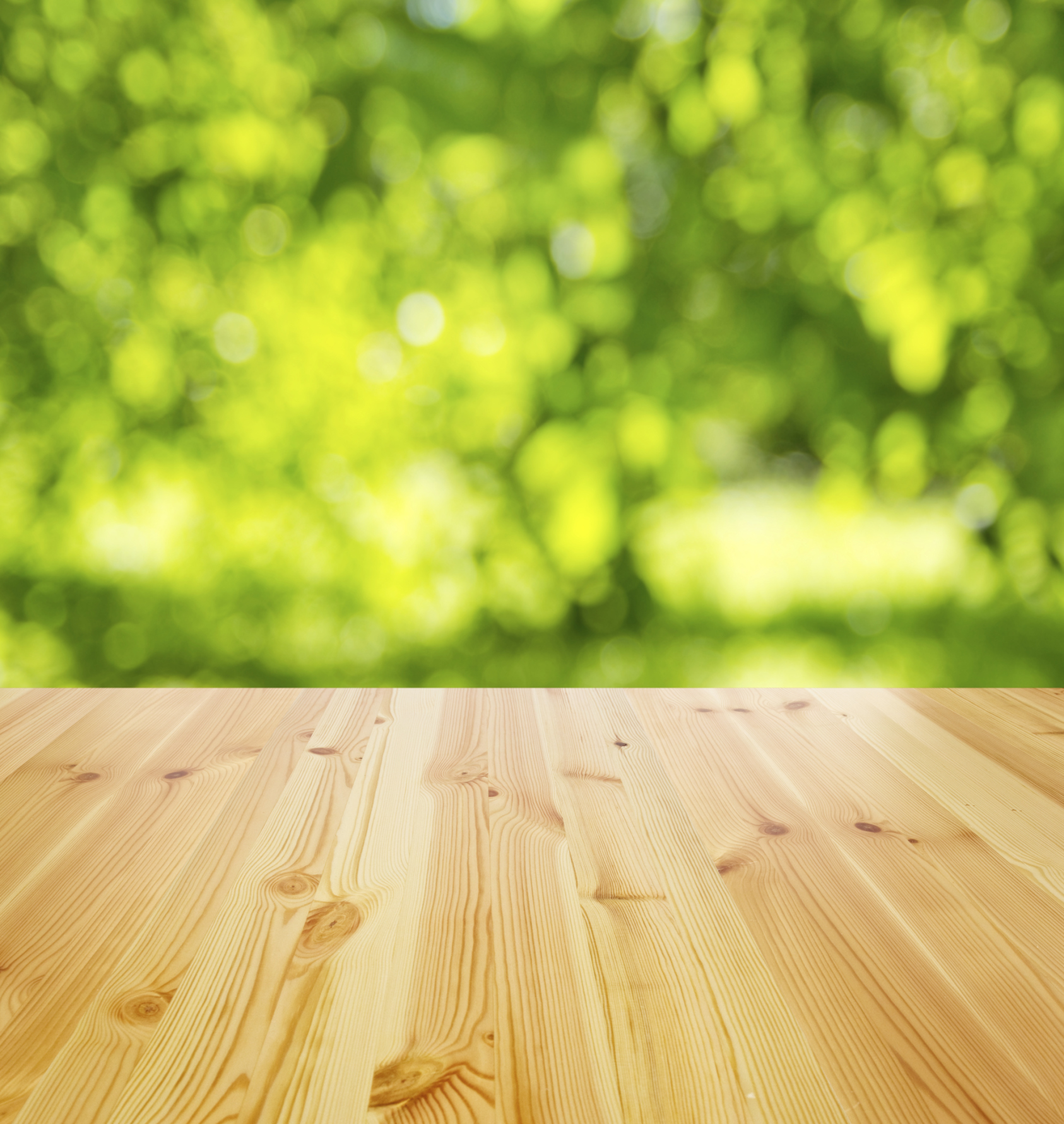 How to Paint a Pine Table White