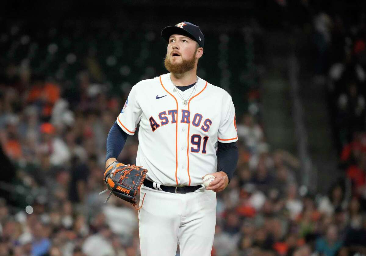 Houston Astros: Offense struggles to get hits in loss to Giants