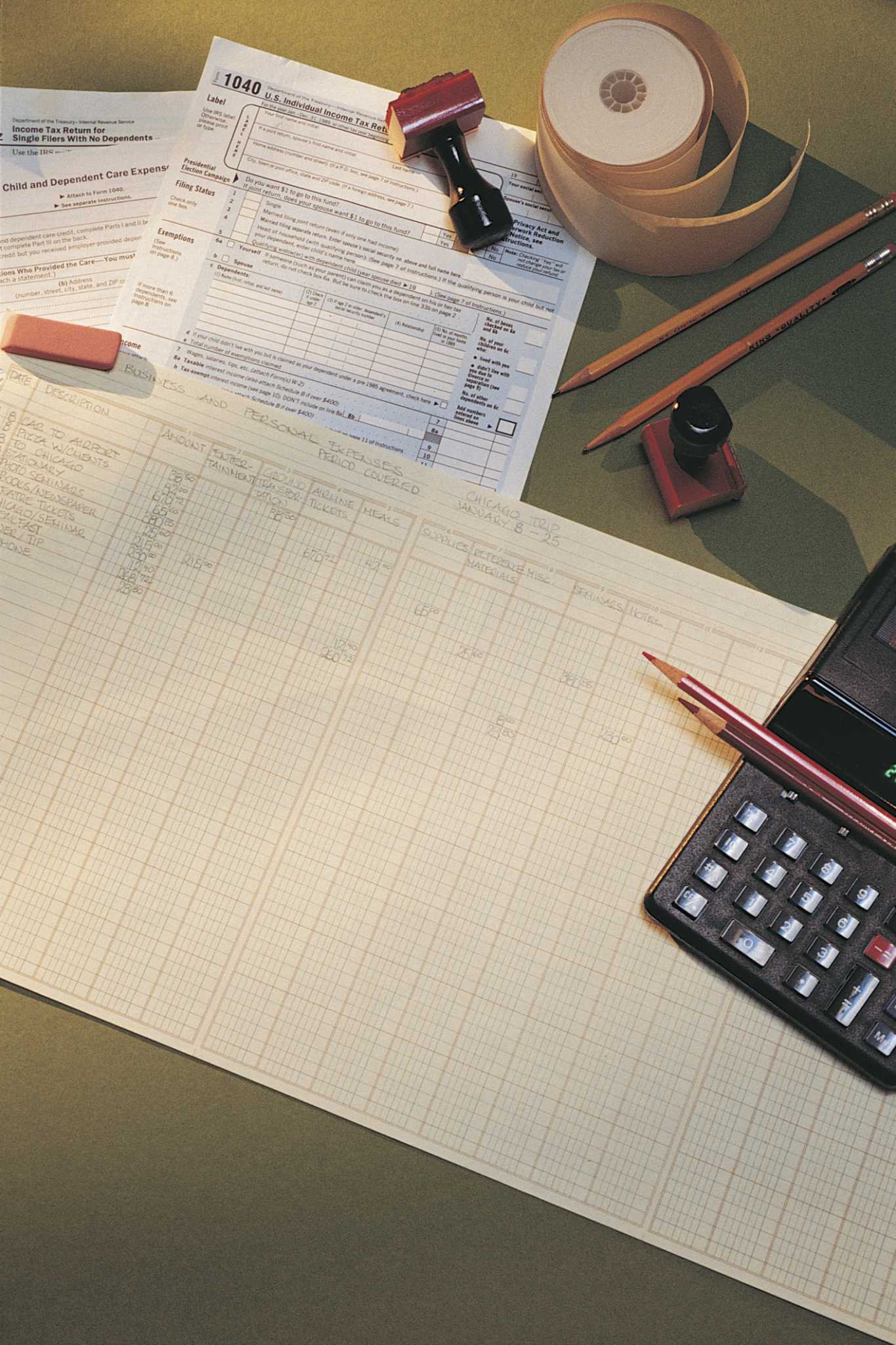 Do You Have to Pay Taxes on Real Estate for a Deed in Lieu of Foreclosure?