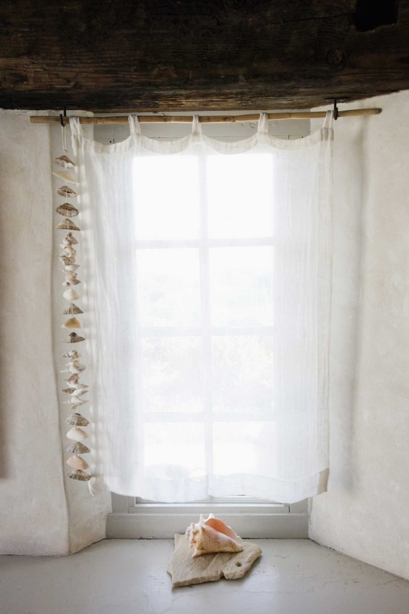 How to Get Permanent Marker Out of Curtains