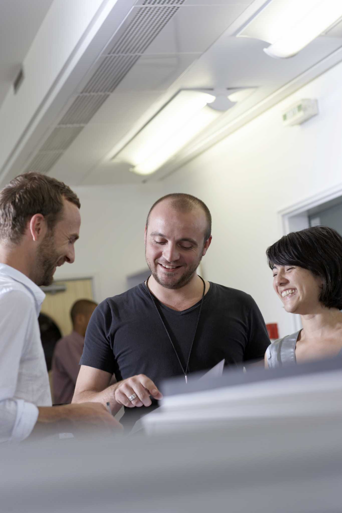 How to Update the Panels of Old Fluorescent Ceiling Lighting