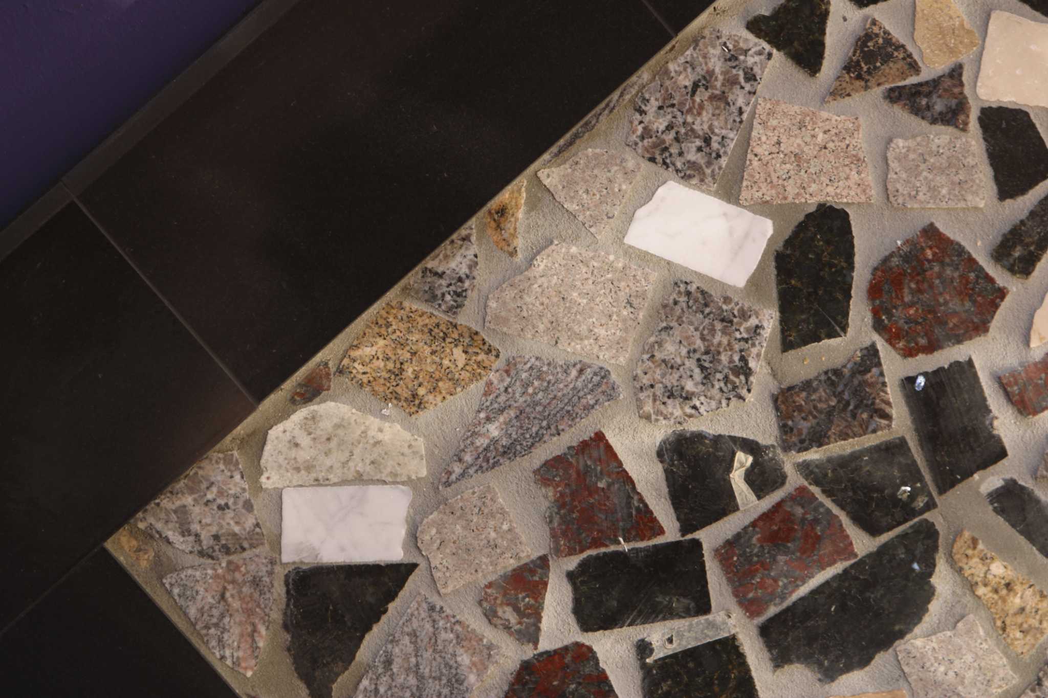 How to Use Ceramic Tile as a Baseboard or Border