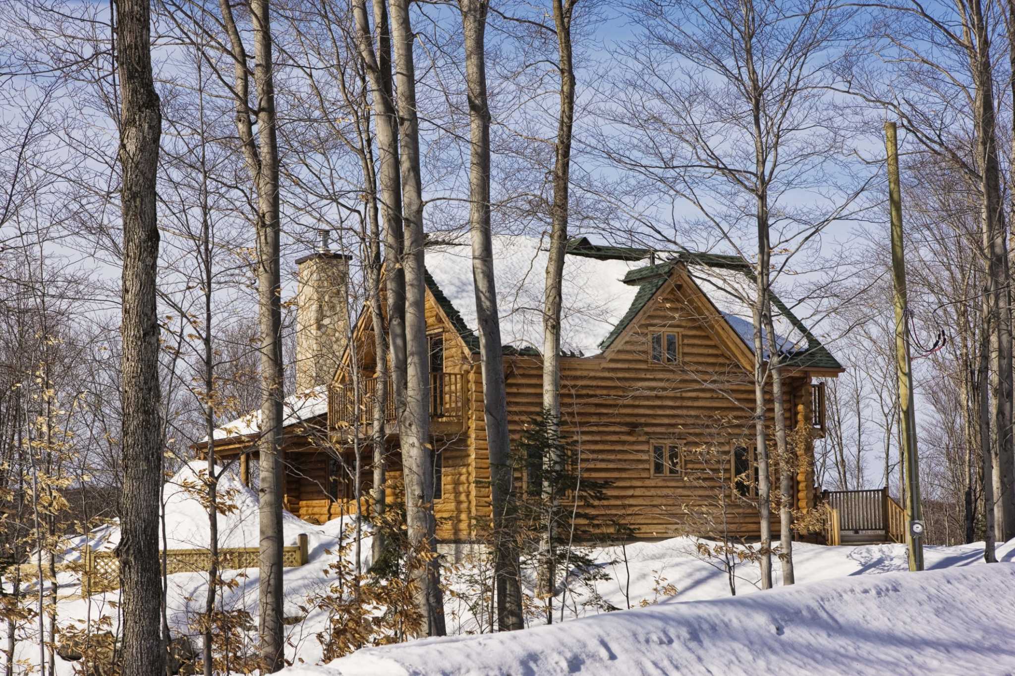 Problems With Insuring Log Homes