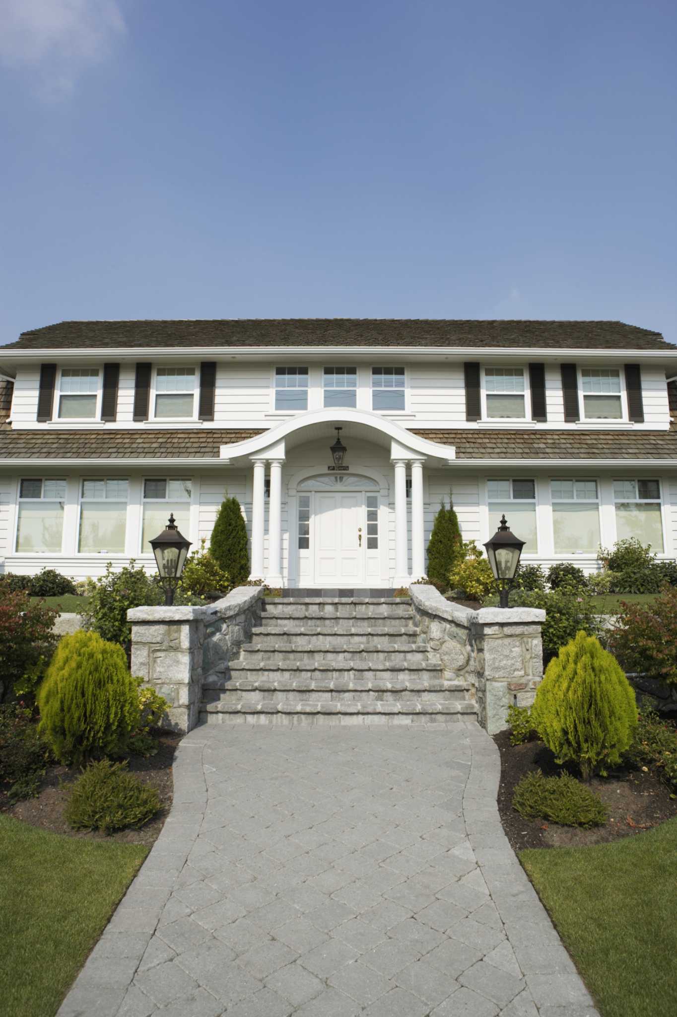 The Best Products to Lock Pavers Together