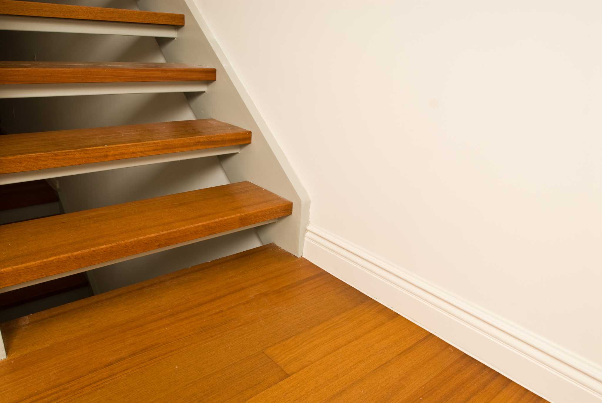 The Best Way to Cut Stair Treads