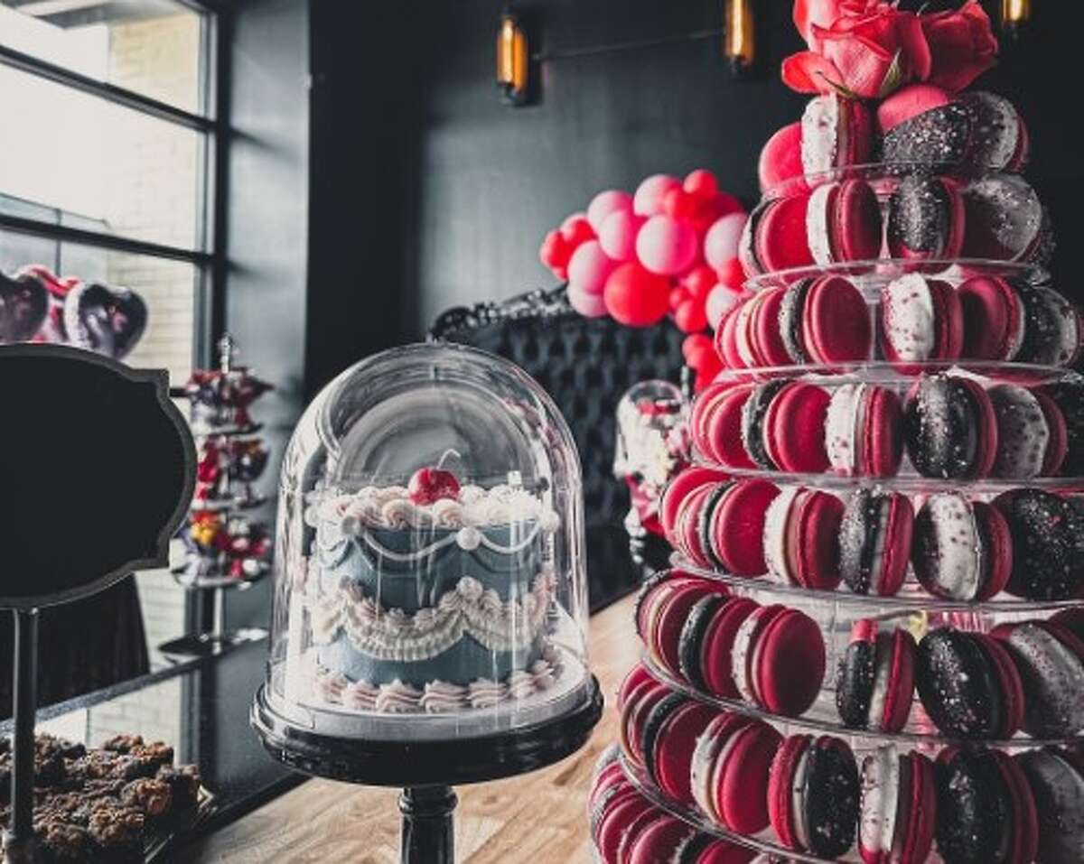 New Katy bakery Alchemy Bake Lab offers custom wedding cakes, desserts