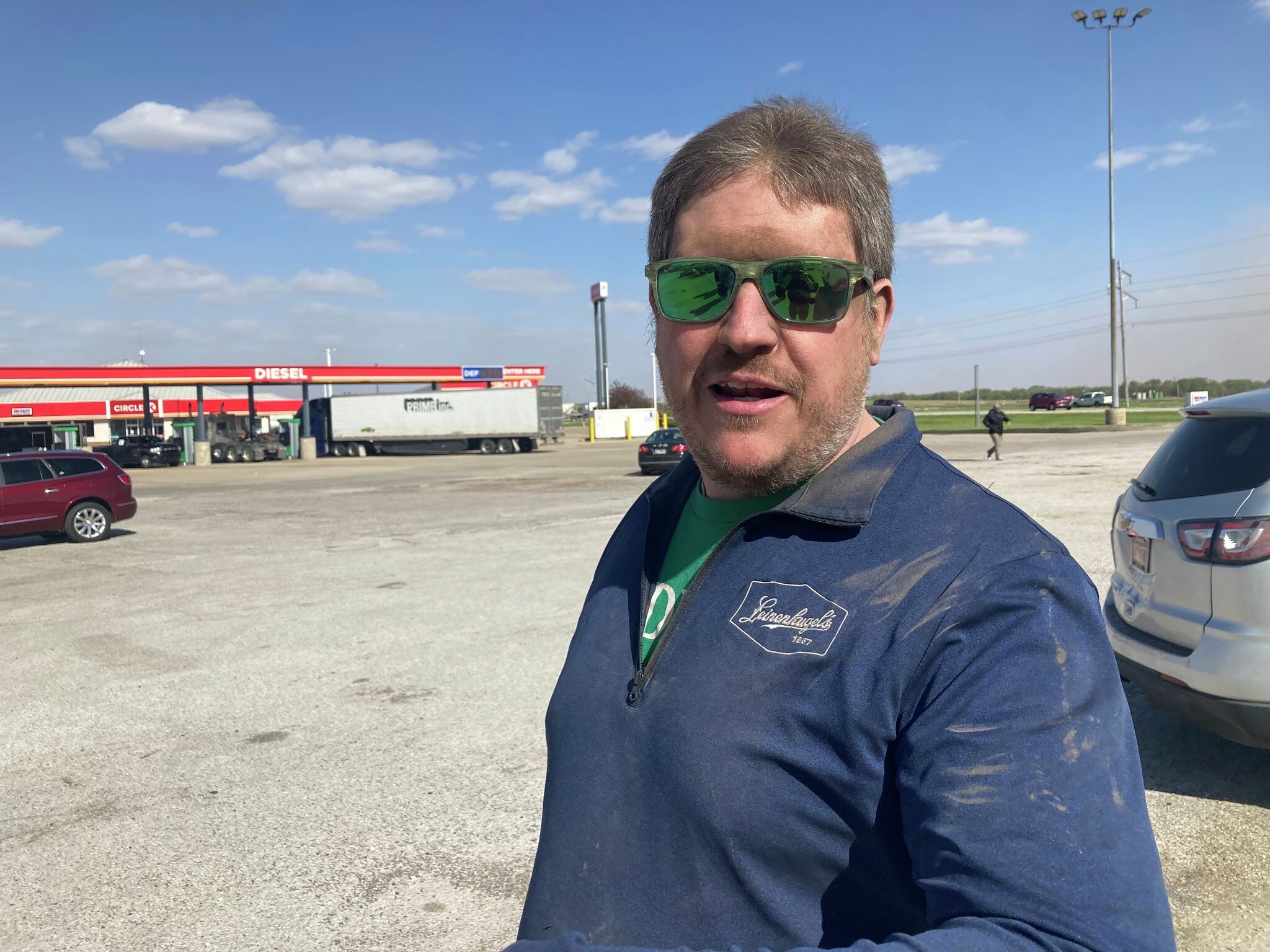 Blinding dust, then 'crash after crash' on Interstate 55 - Vimarsana News