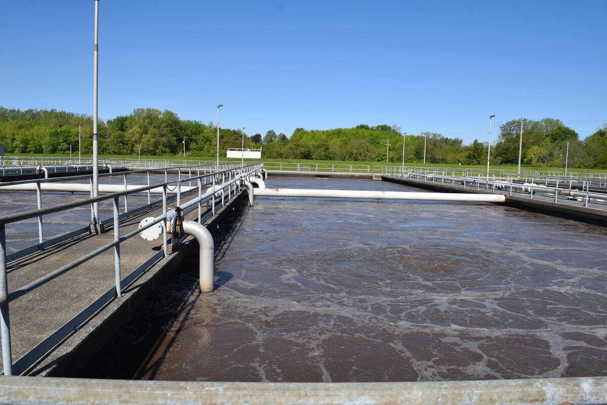 Jacksonville approves increases in water and sewer fees