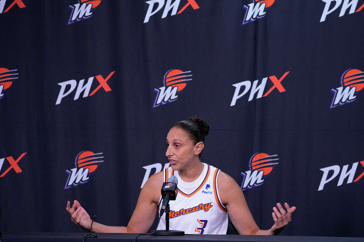 UConn legend Diana Taurasi back with WNBA's Phoenix Mercury