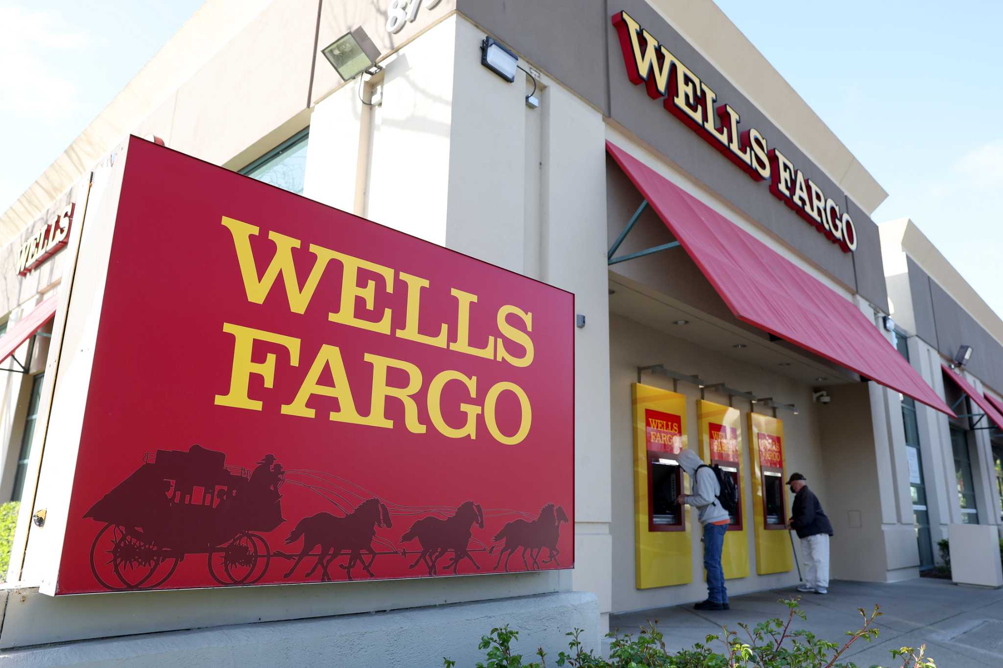 San Antonio council split on whether to do business with Wells Fargo