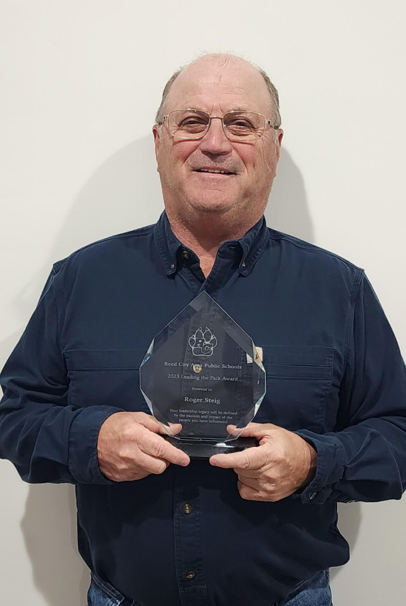 Reed City Leading the Pack Awards honor residents, businesses