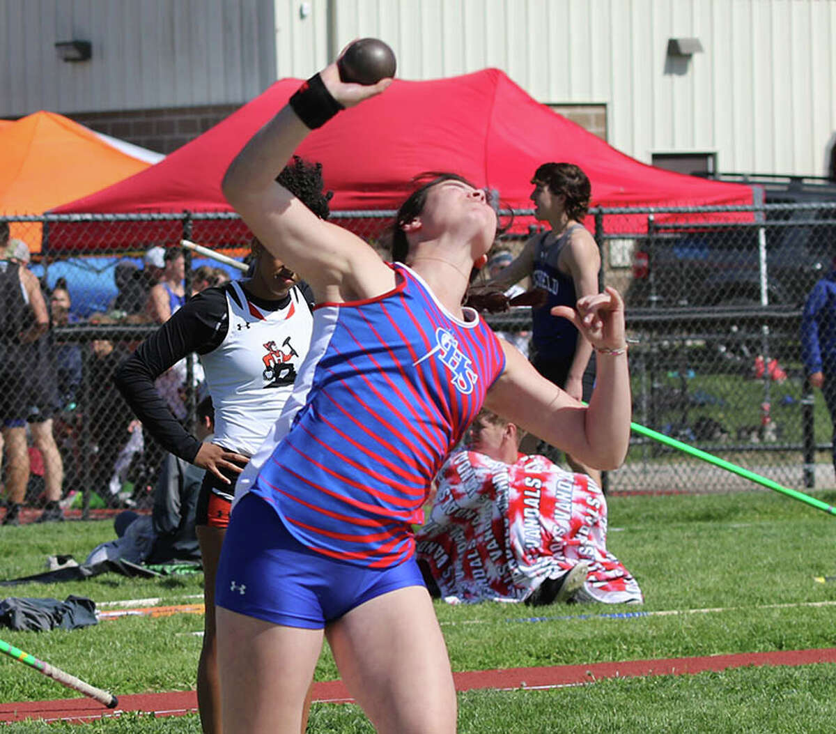 Carlinville's Gibson splits spring between track, softball