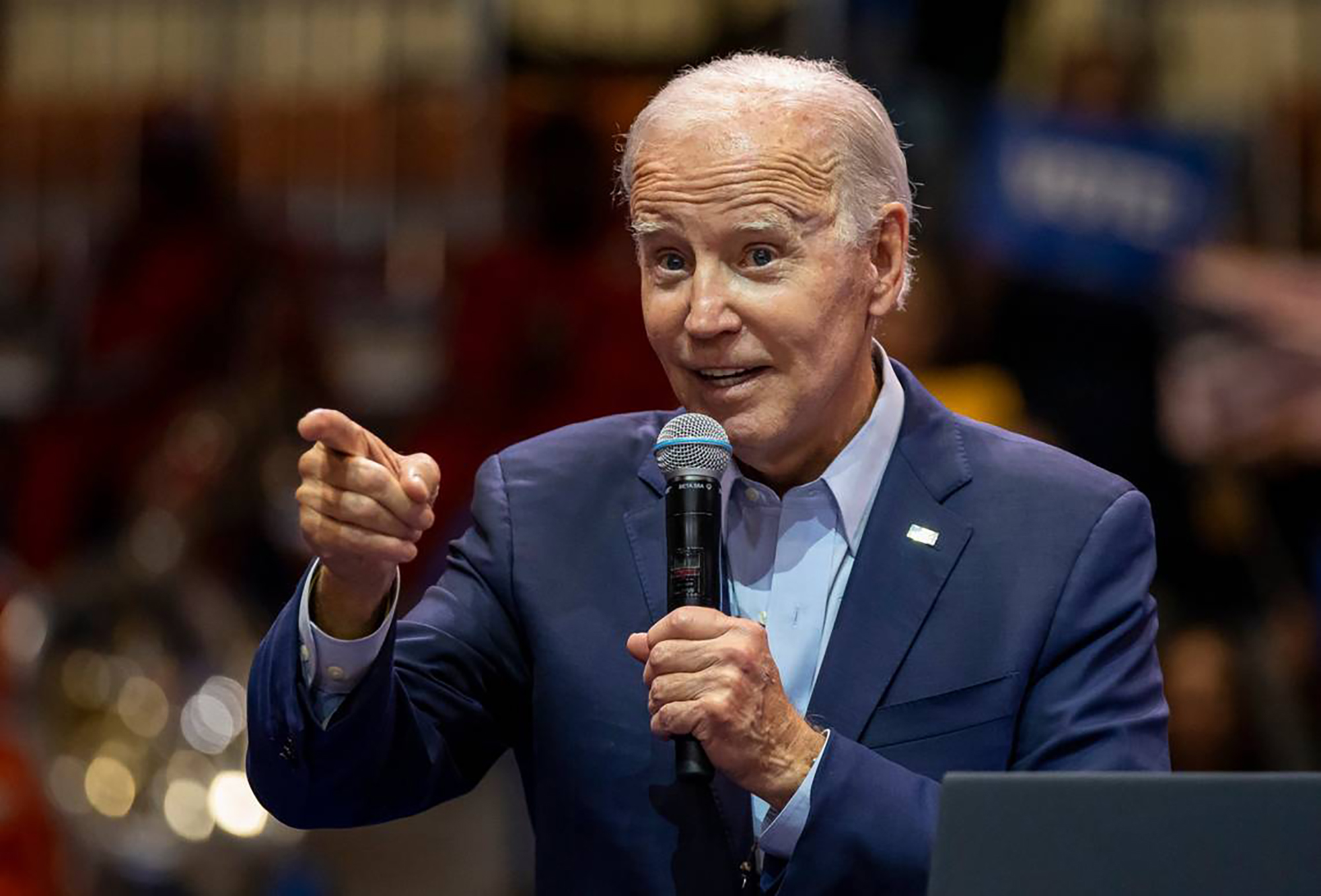 Biden moves against coal, gas plants, setting up fight with Texas