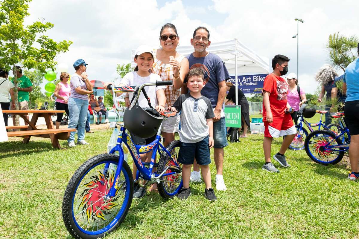 Houston Mother's Day activities What to do with mom around town