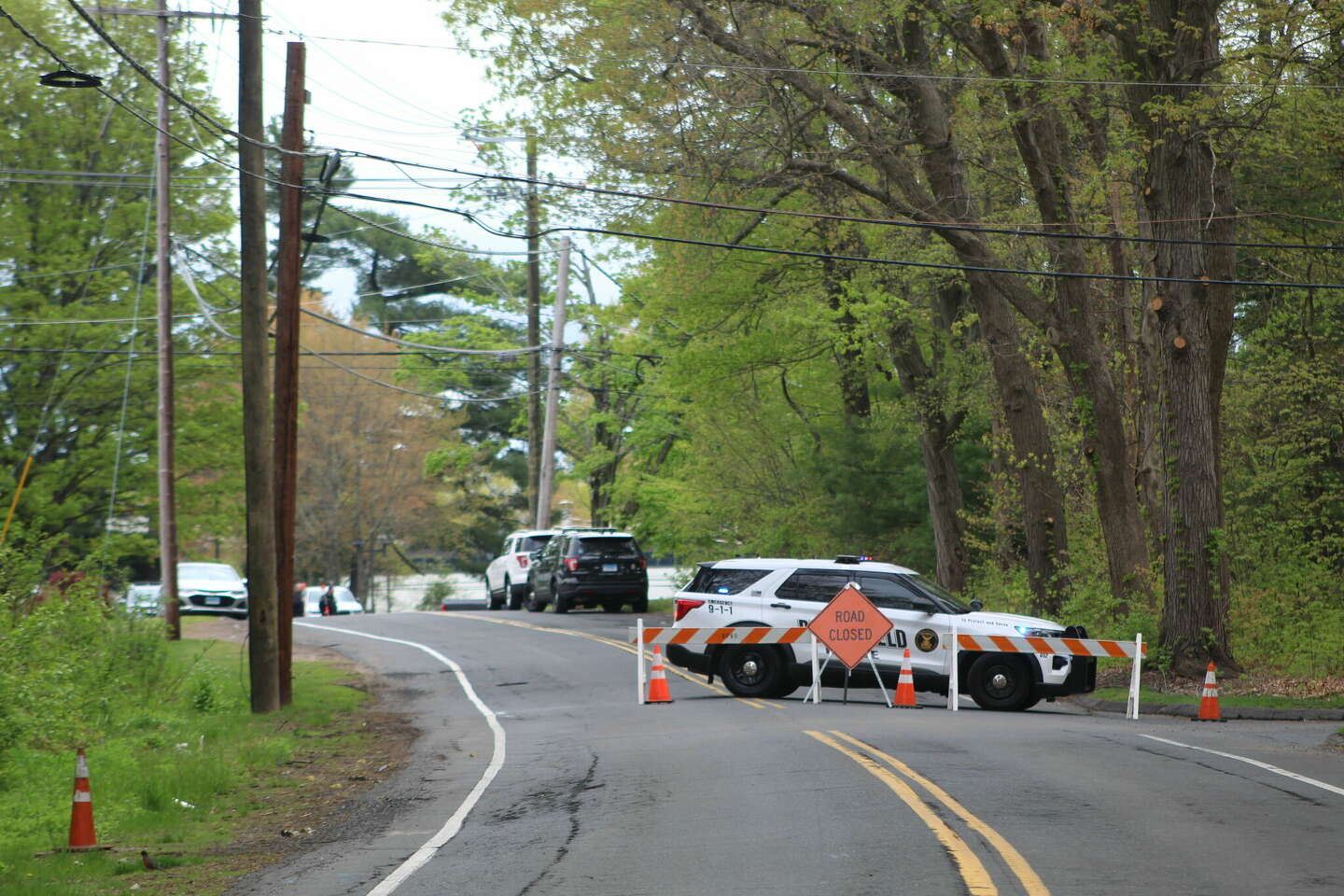 Police: 1 dead, 5 seriously hurt in fiery two-car crash in Bloomfield