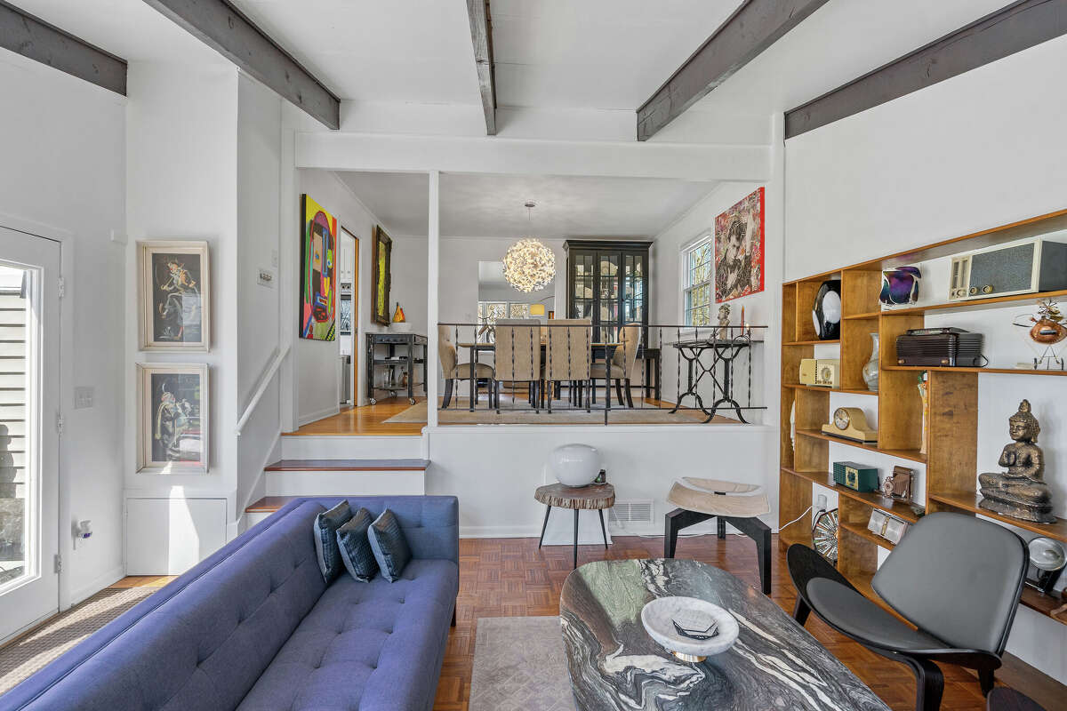 Glenville splitlevel ranch with 4 bedrooms for sale under 400,000